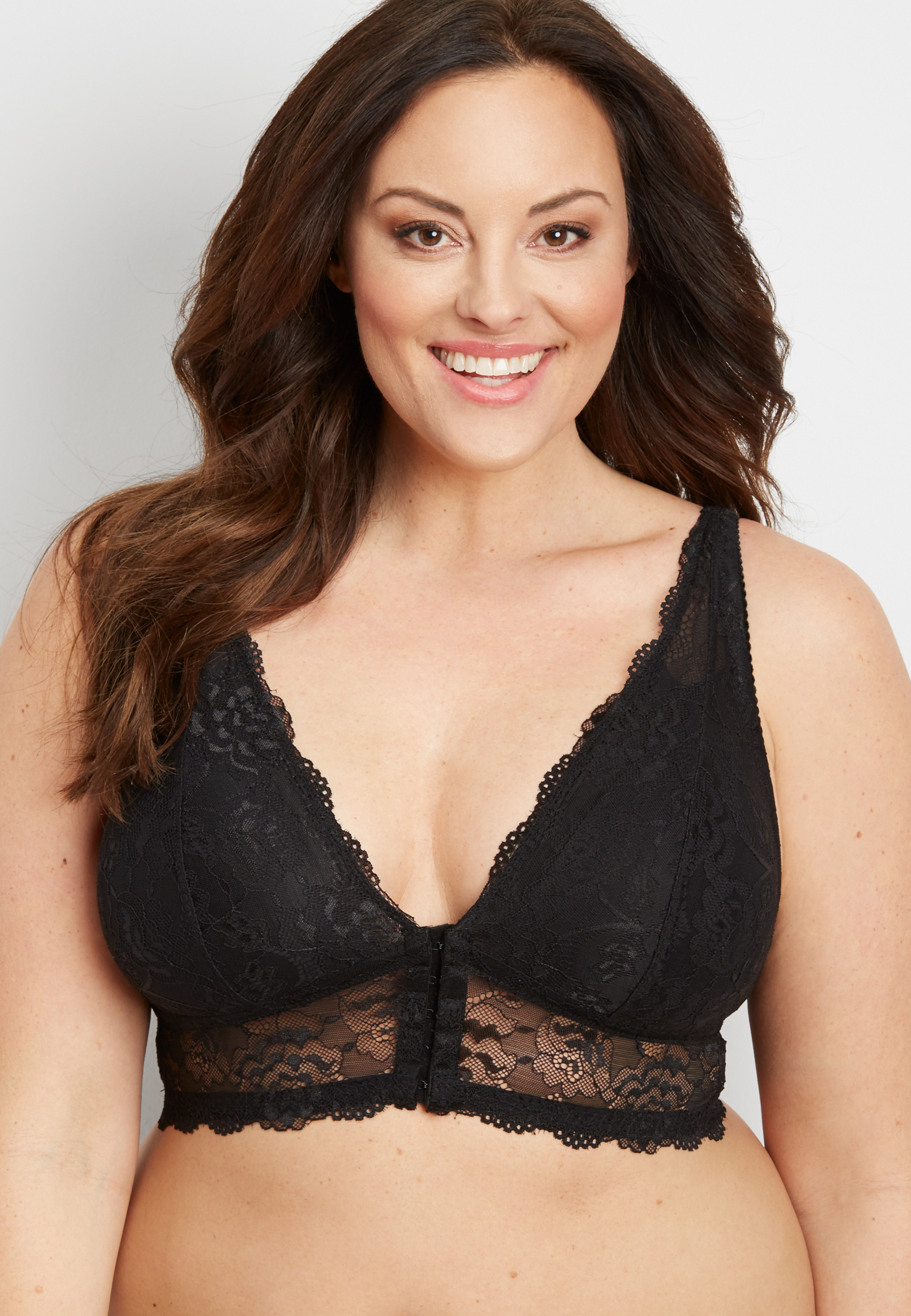 Plus Size Lace V-Neck Bralette