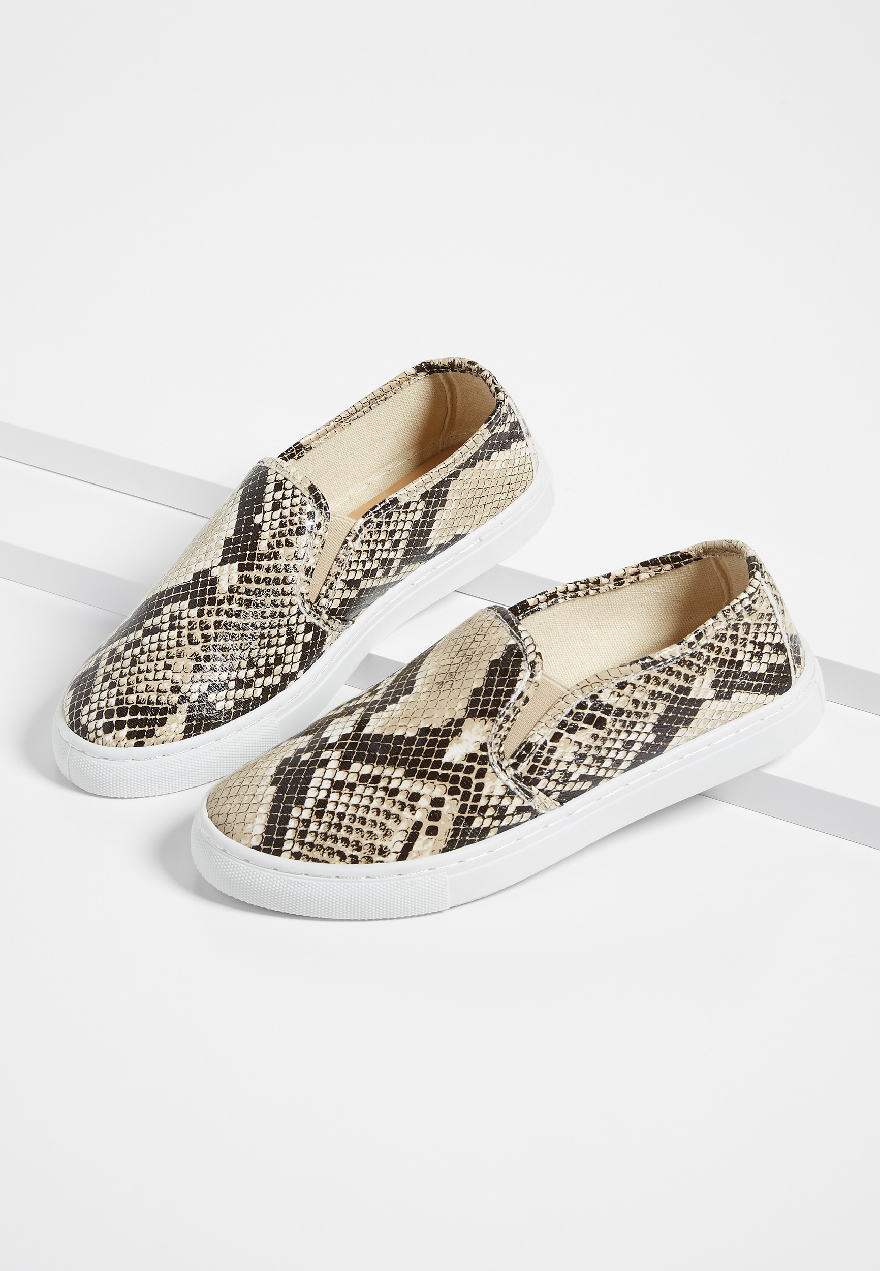 snakeskin slip on shoes