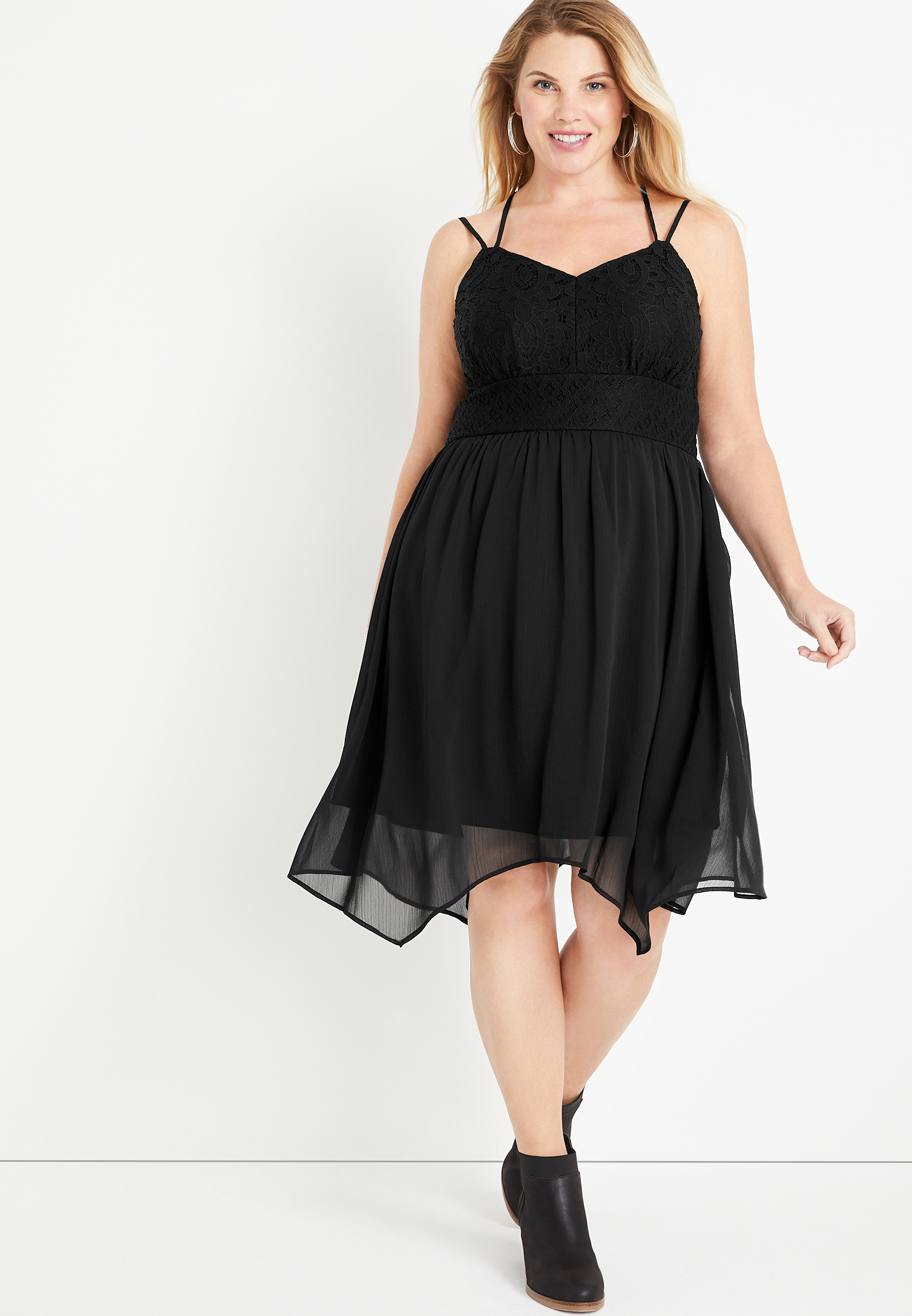 Plus Size Black Lace Mini Dress