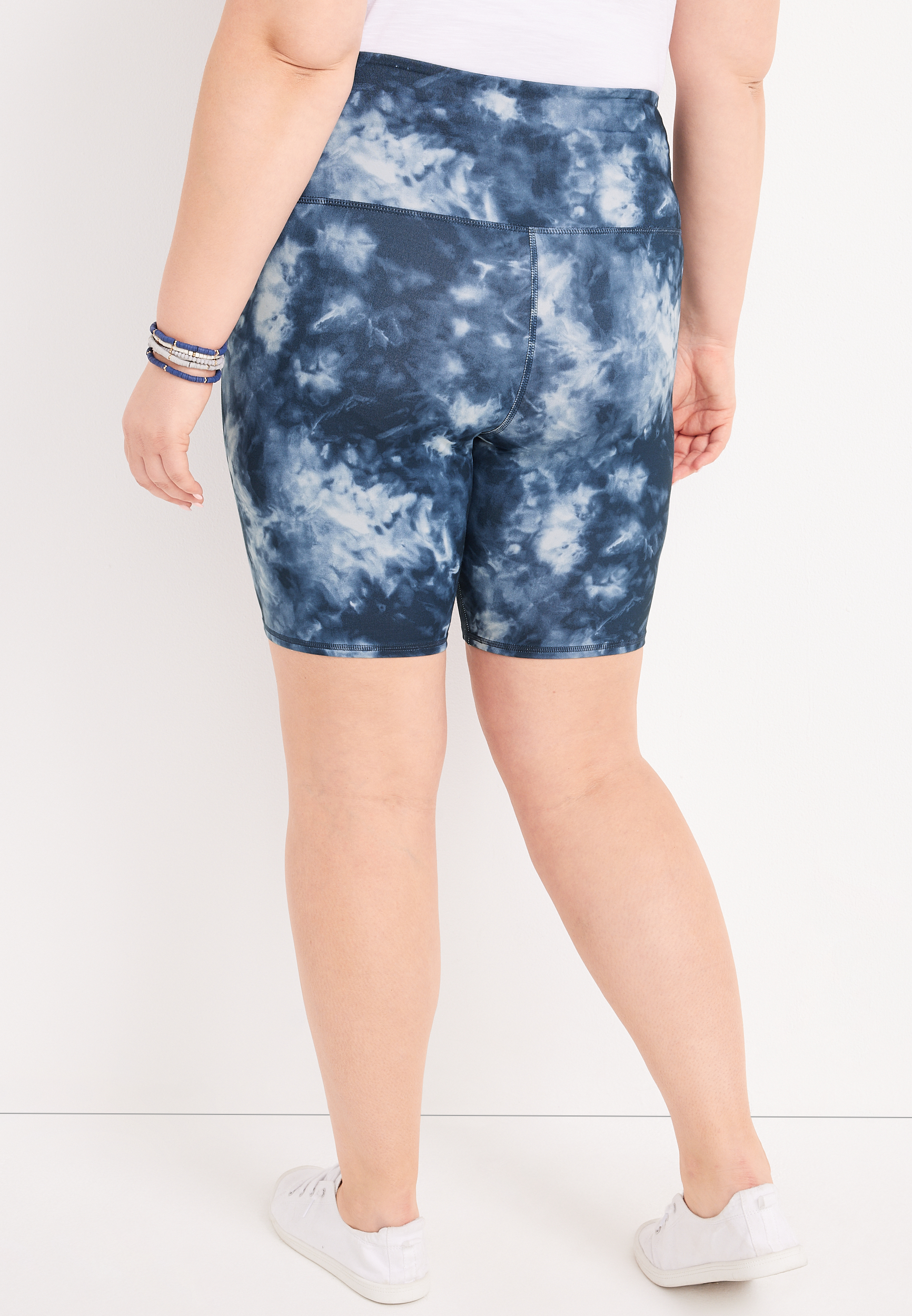 Plus Size Tie Dye Super High Rise 8in Crossover Bermuda Luxe Bike
