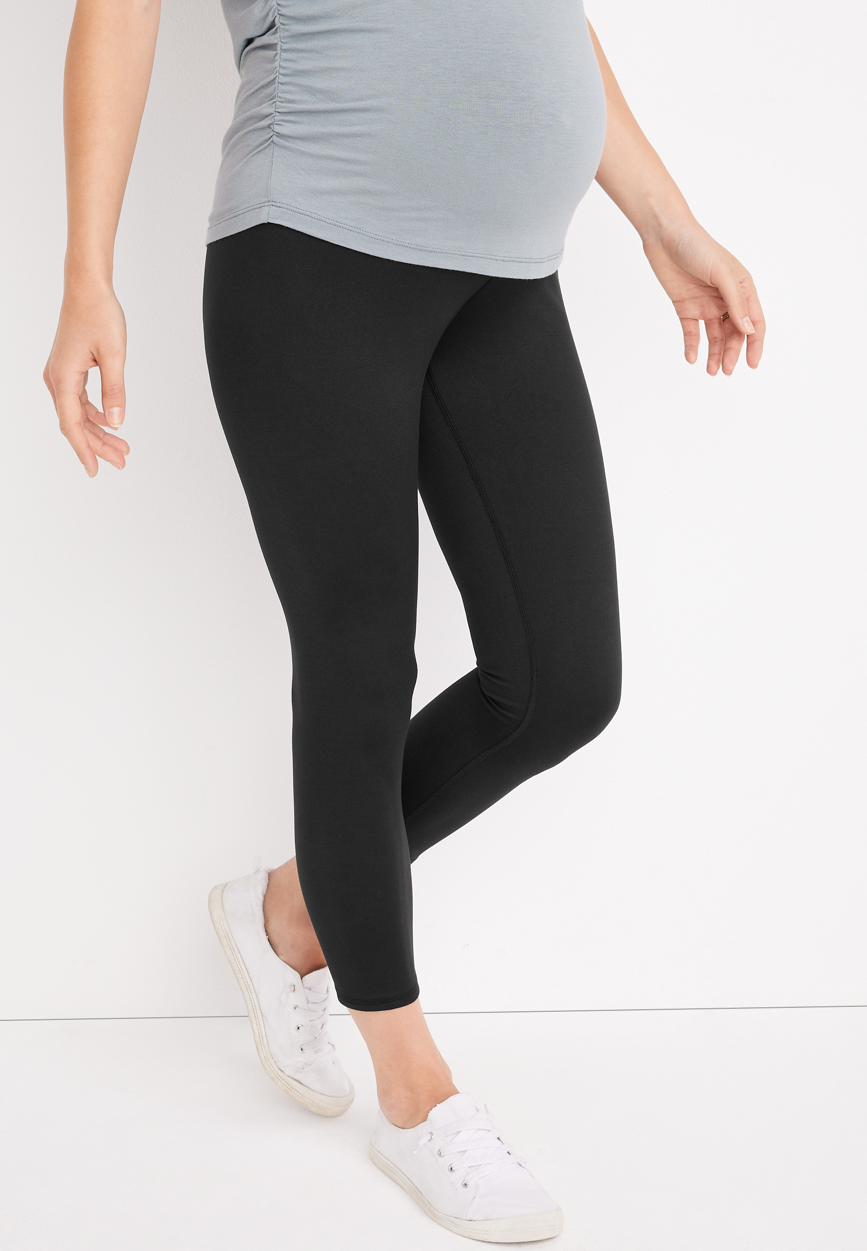 Black Over The Bump Luxe Capri Maternity Legging