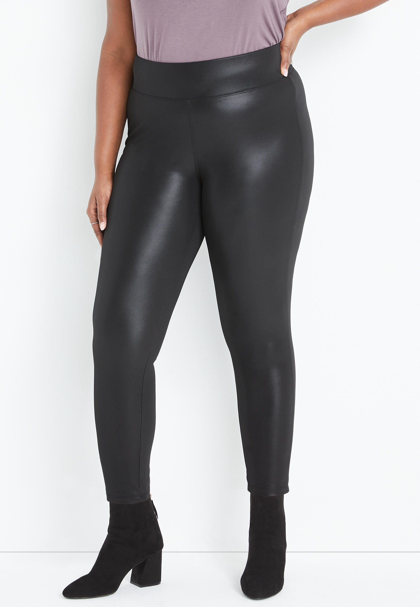 Udtale Lydighed smag Plus Size ONE5ONE™ Black Faux Leather 4-Way Stretch Legging | maurices