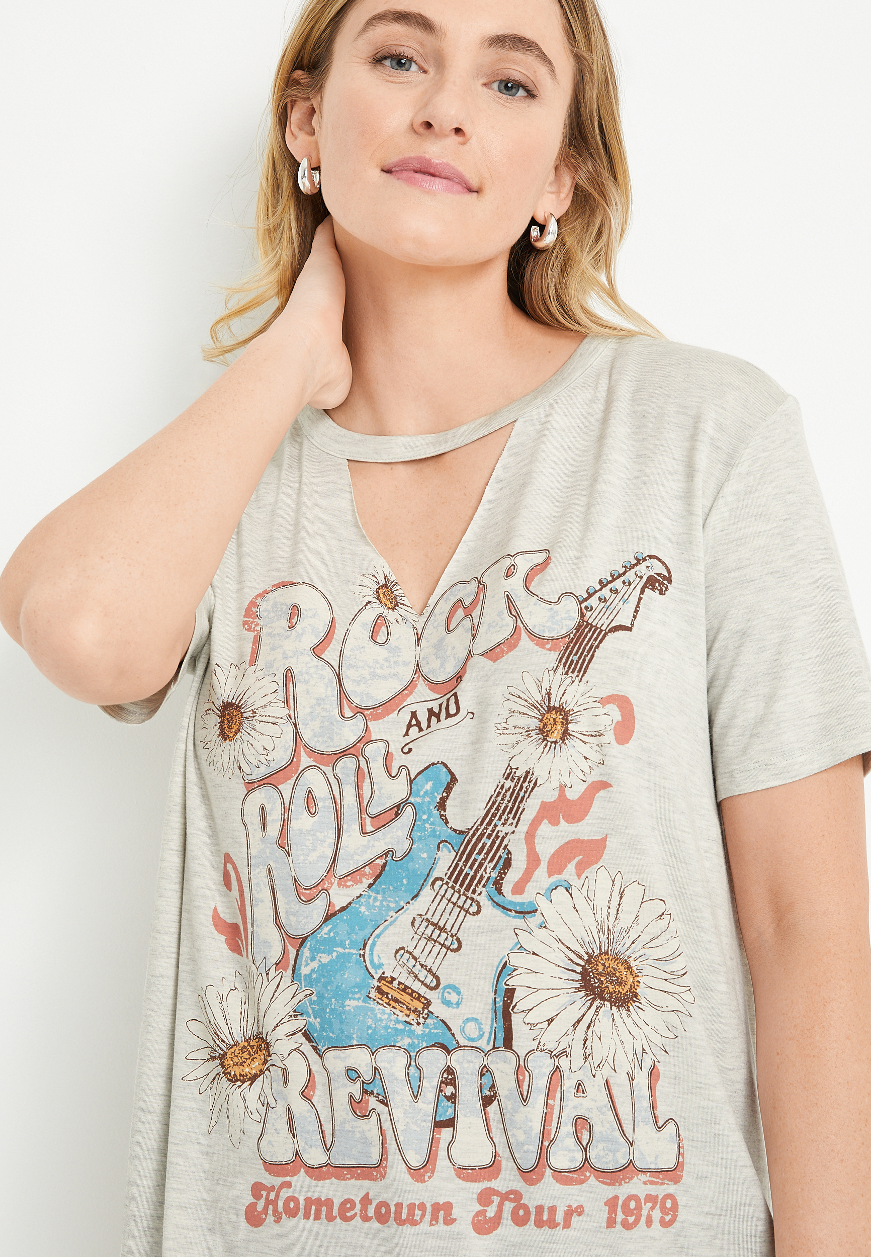 Rock N Roll Oversized Print Graphic Tee for Women Music 