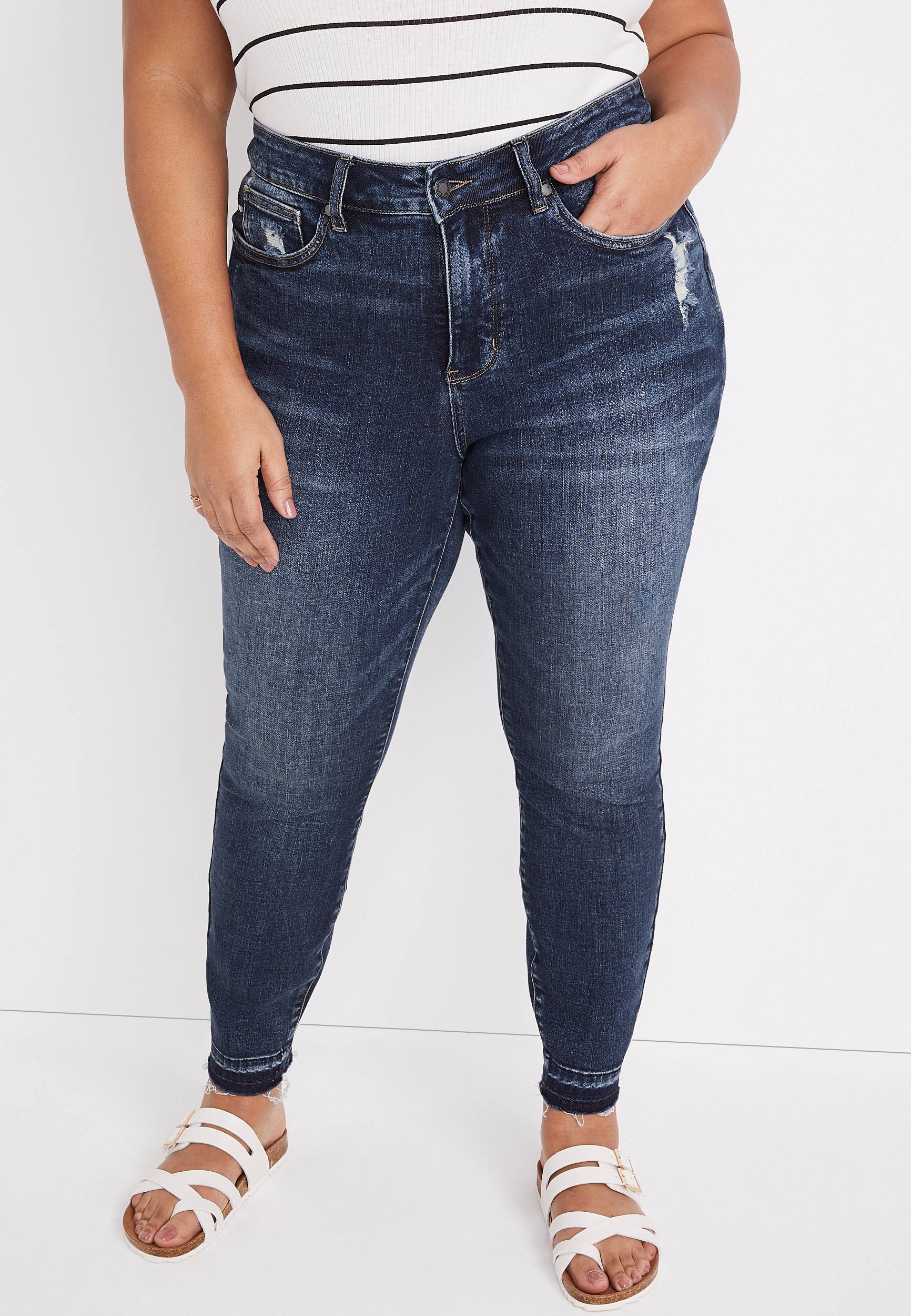 Judy Blue Plus Size High Waist with fray - Sunshine Boutique