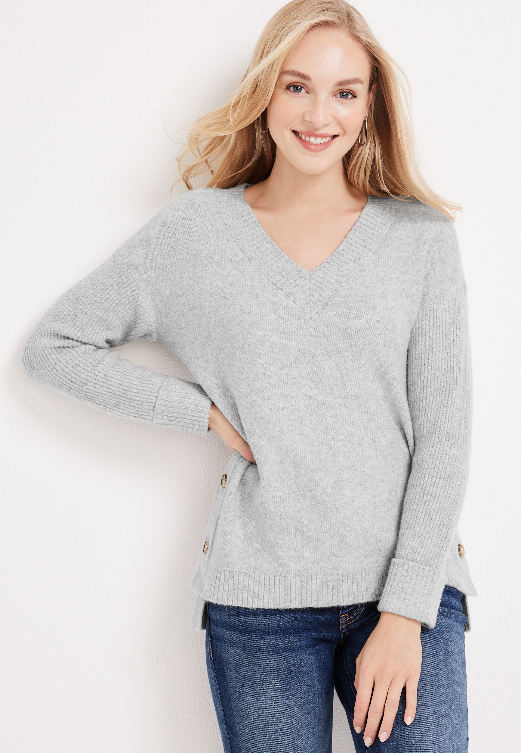 Side neck shop button sweater