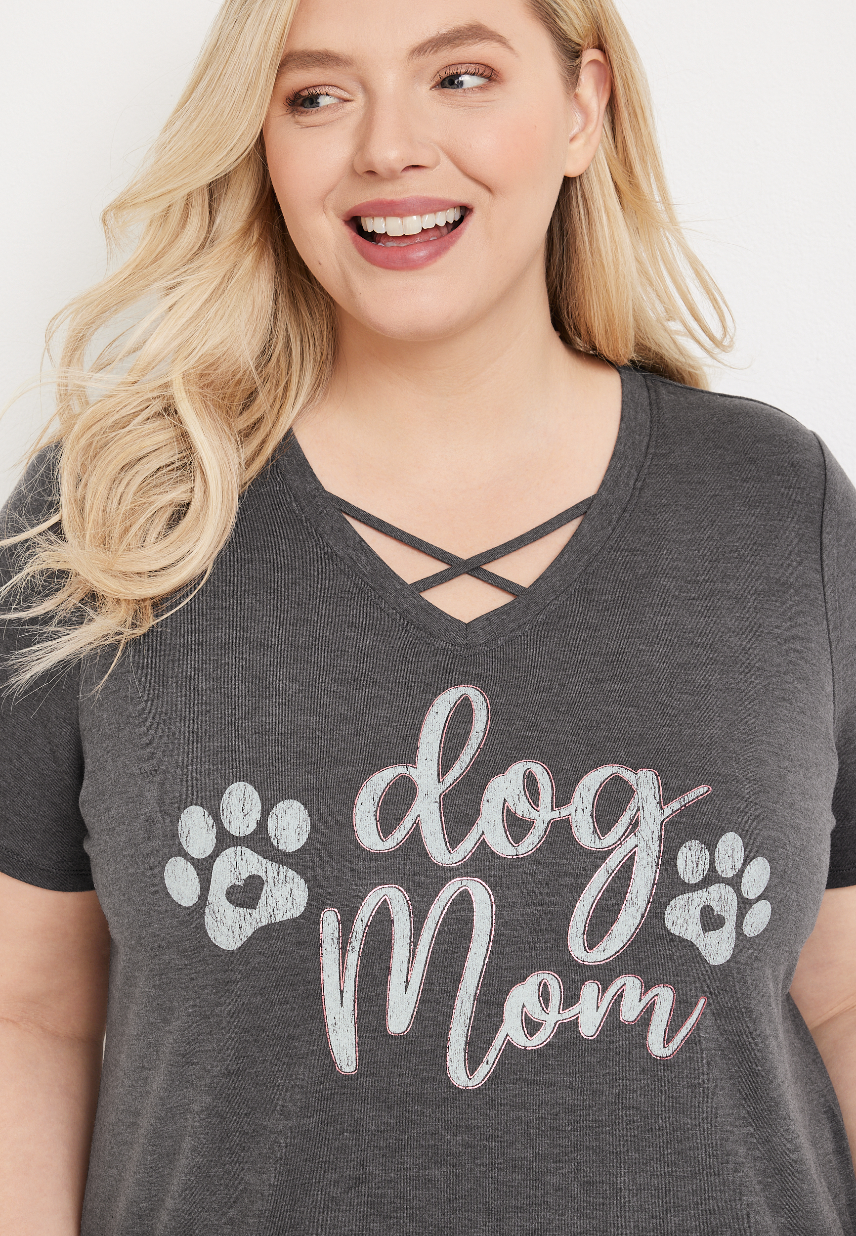 Plus Size Dog Mom Graphic Tee