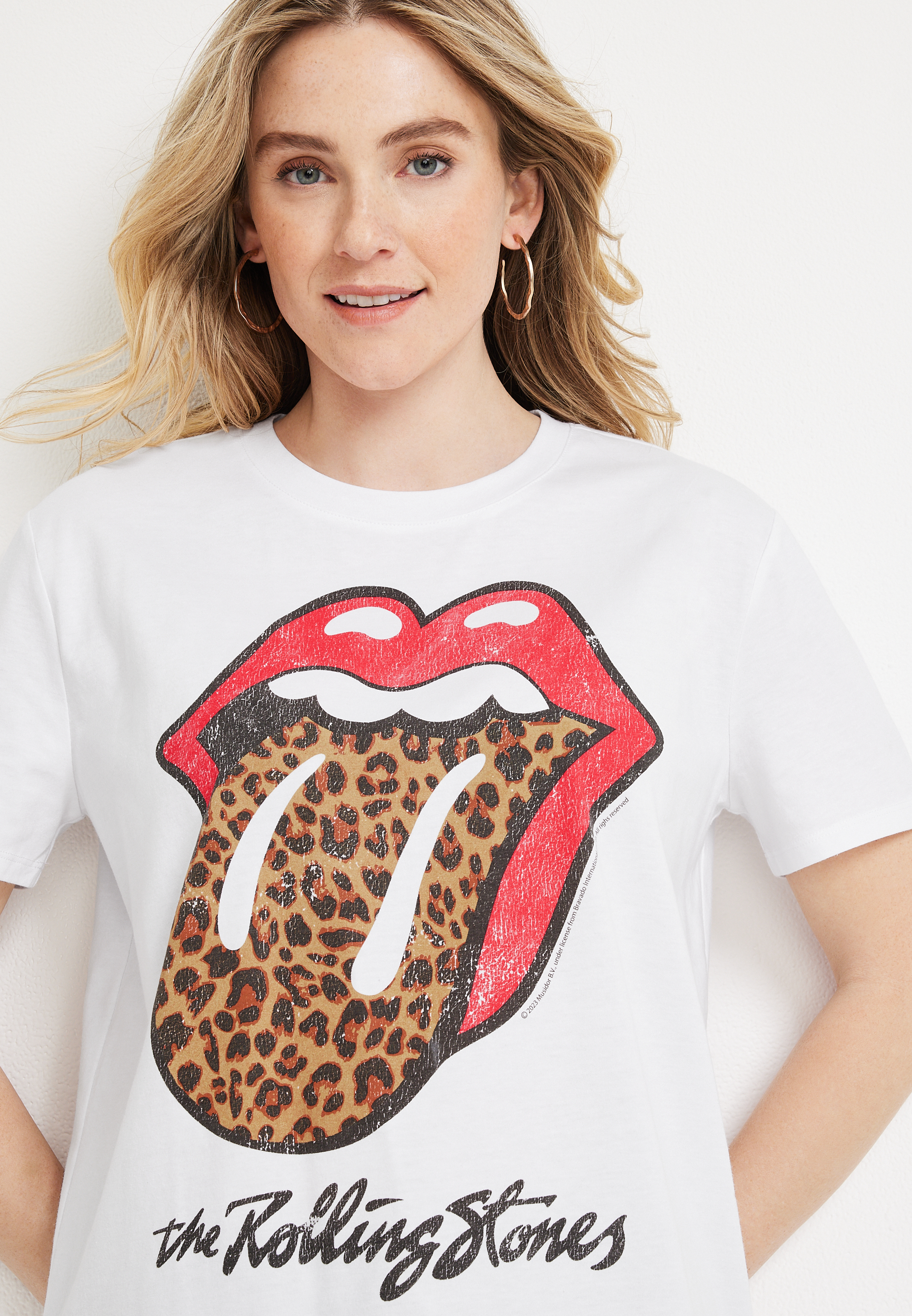 Tee shirt rolling clearance stones