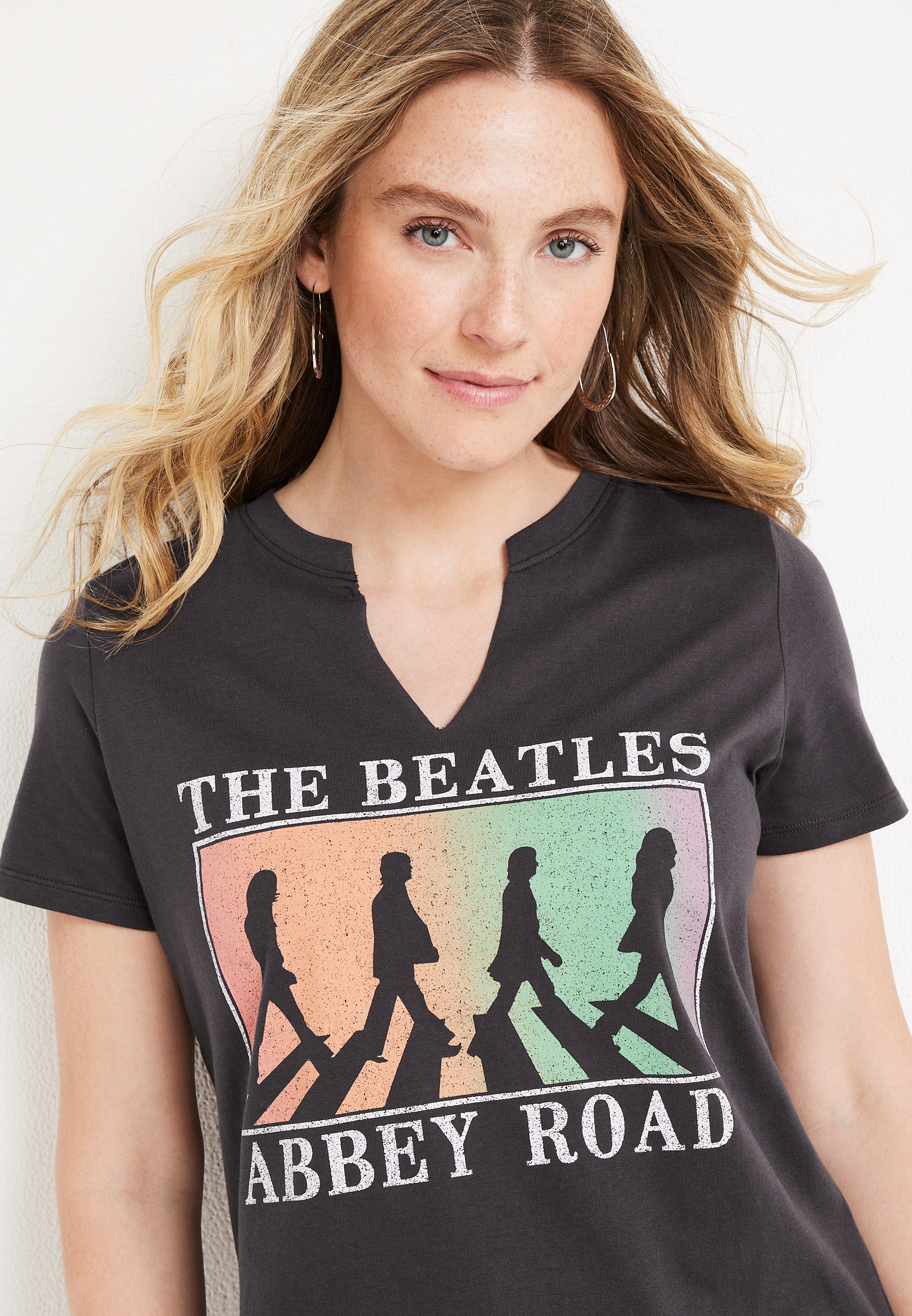 Traditionel gået i stykker hule The Beatles Abbey Road Graphic Tee | maurices