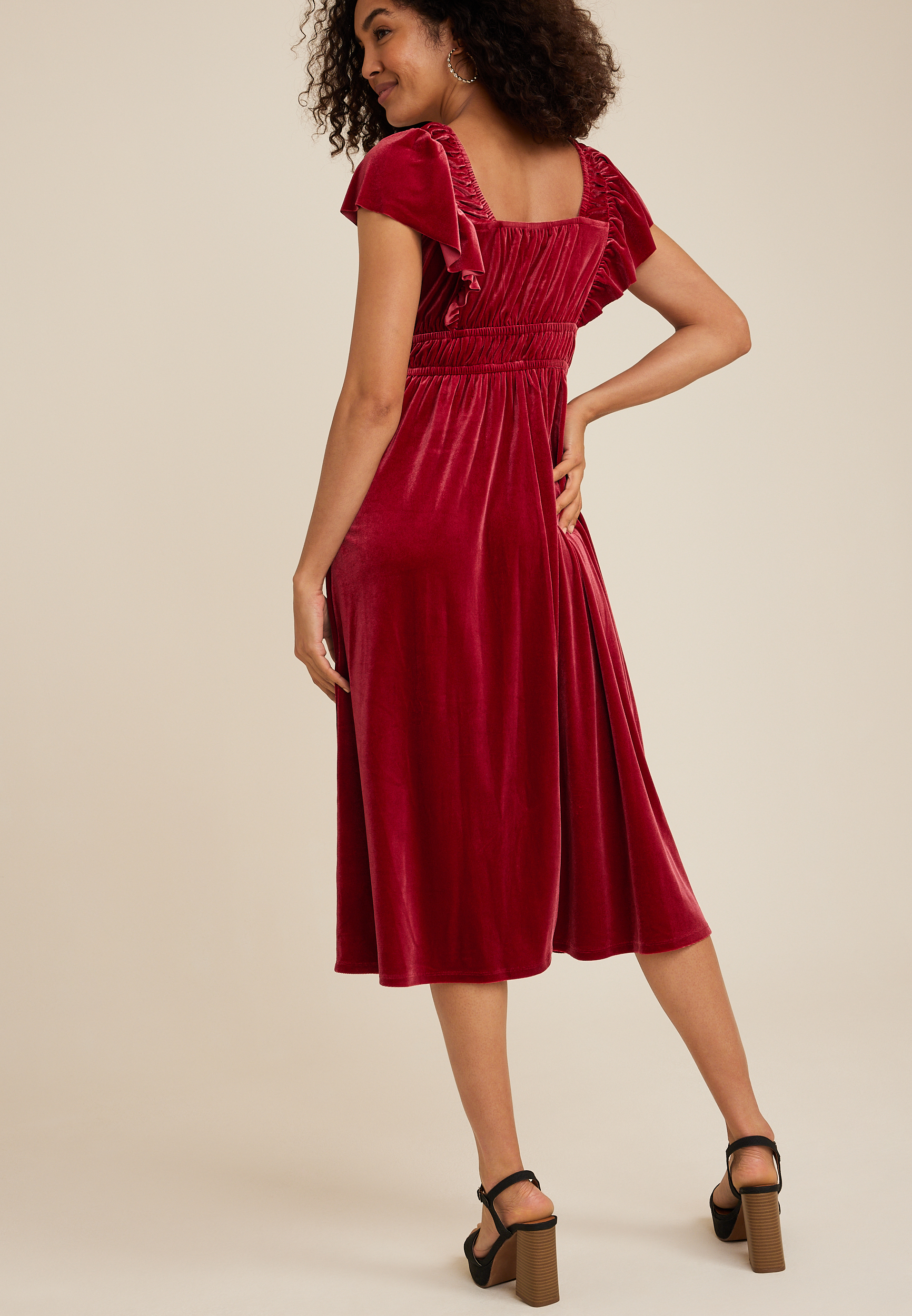 Mela Red Velvet Fitted Midi Dress