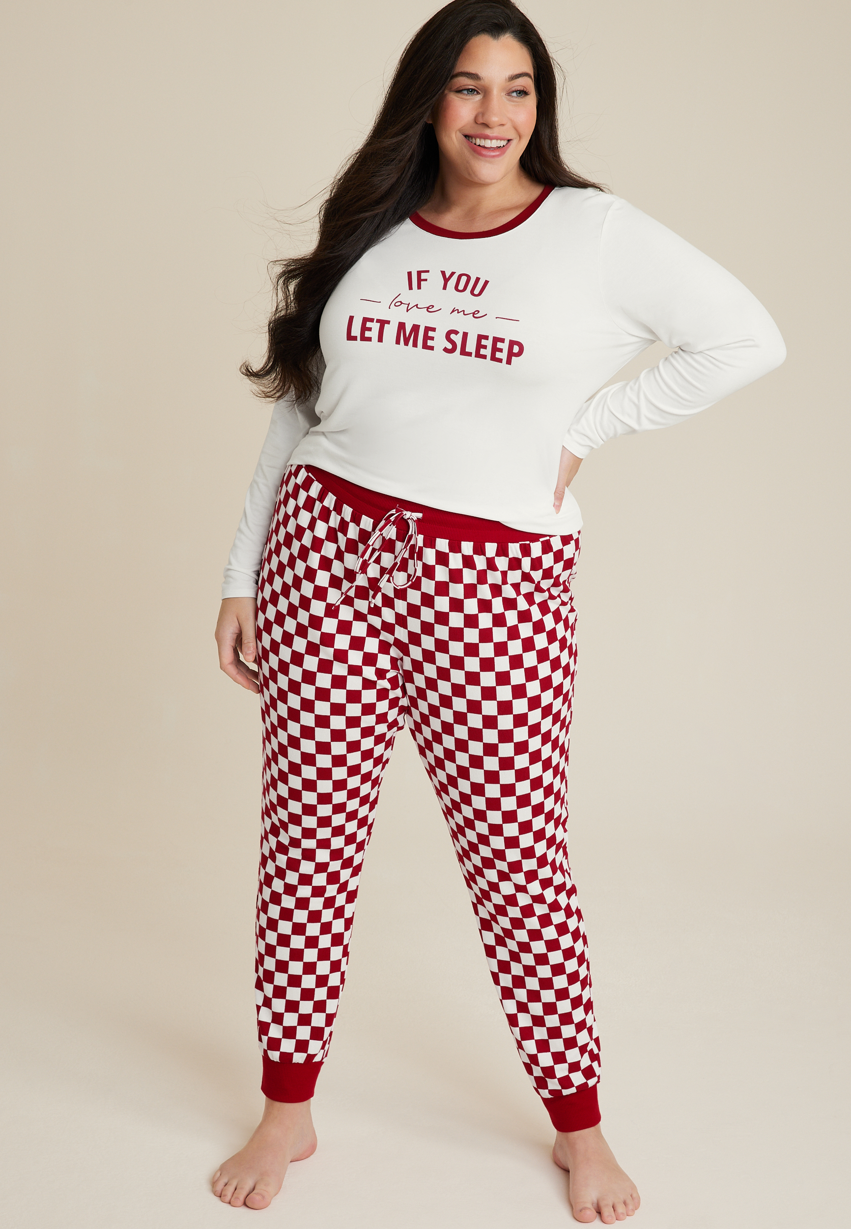 Plus Size Holiday Graphic Tee And Jogger Pajamas Set