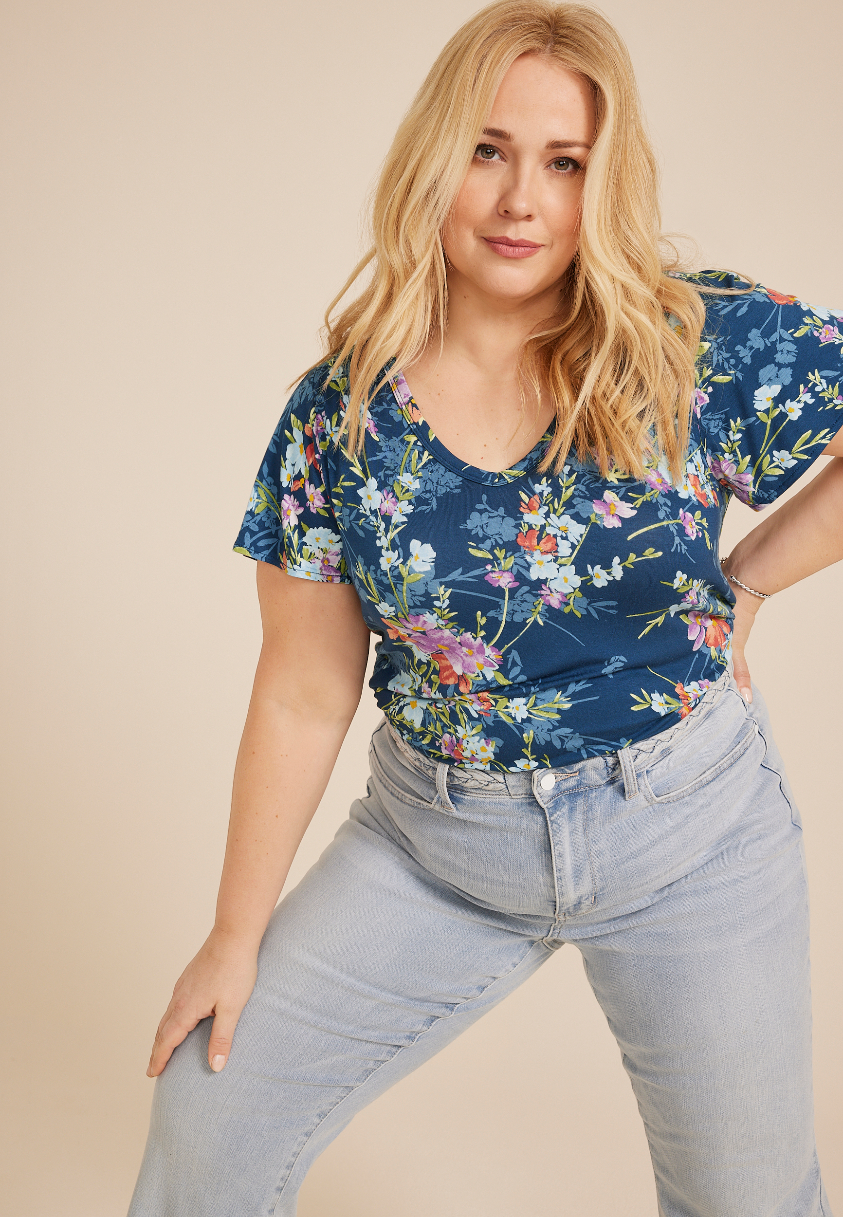 Plus Size Floral Flutter Sleeve Tee
