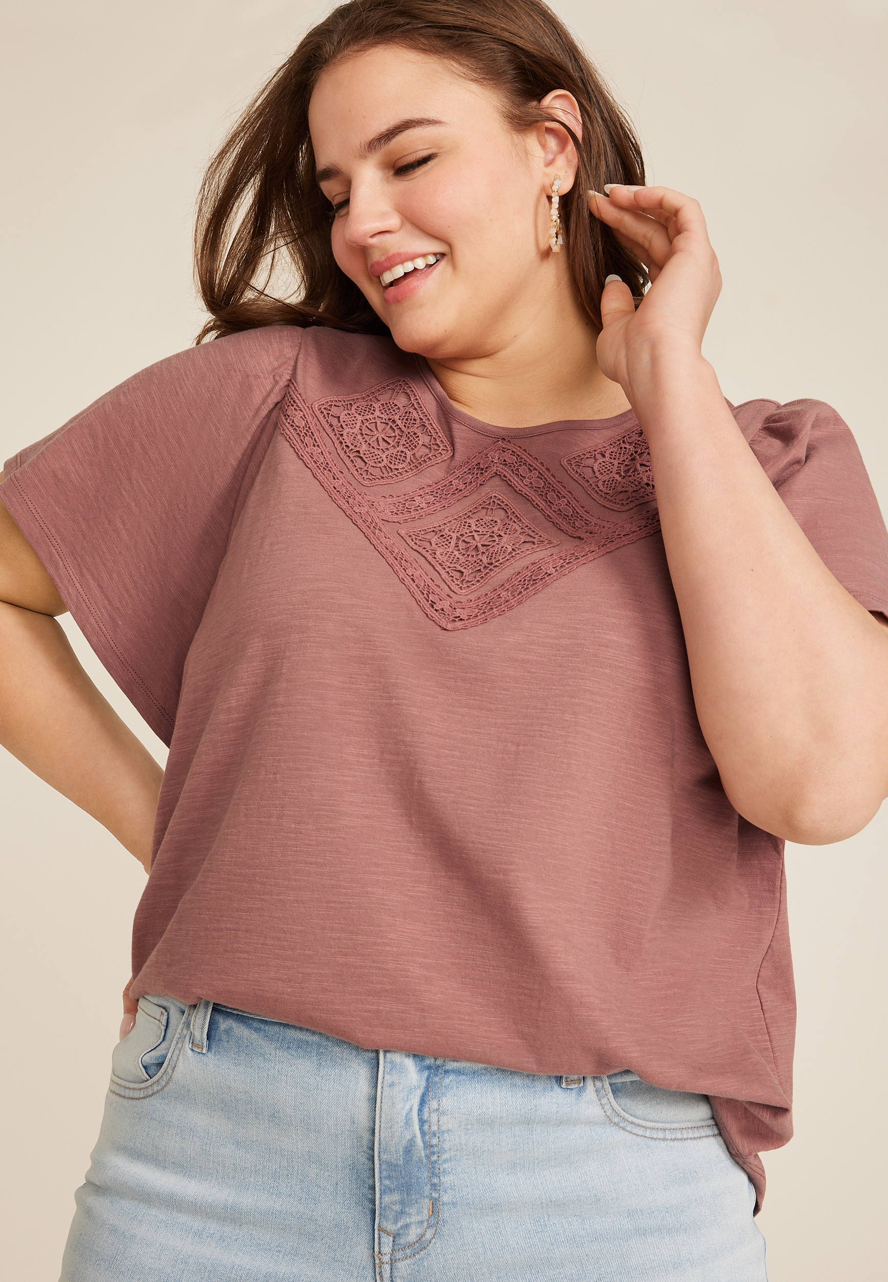Plus Size Crochet Yoke Flutter Sleeve Tee
