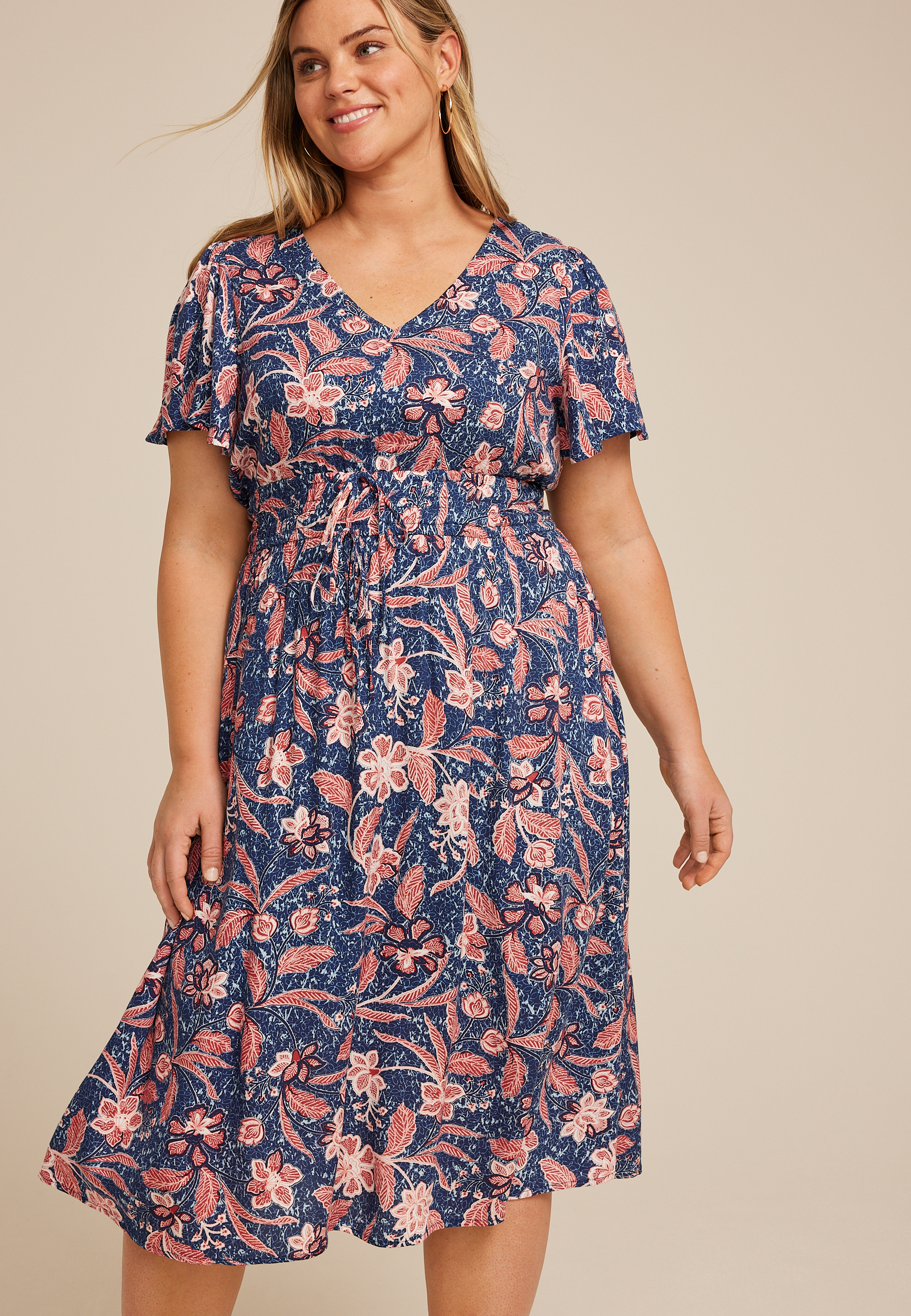 Plus Size Floral V Neck Hanky Hem Midi Dress