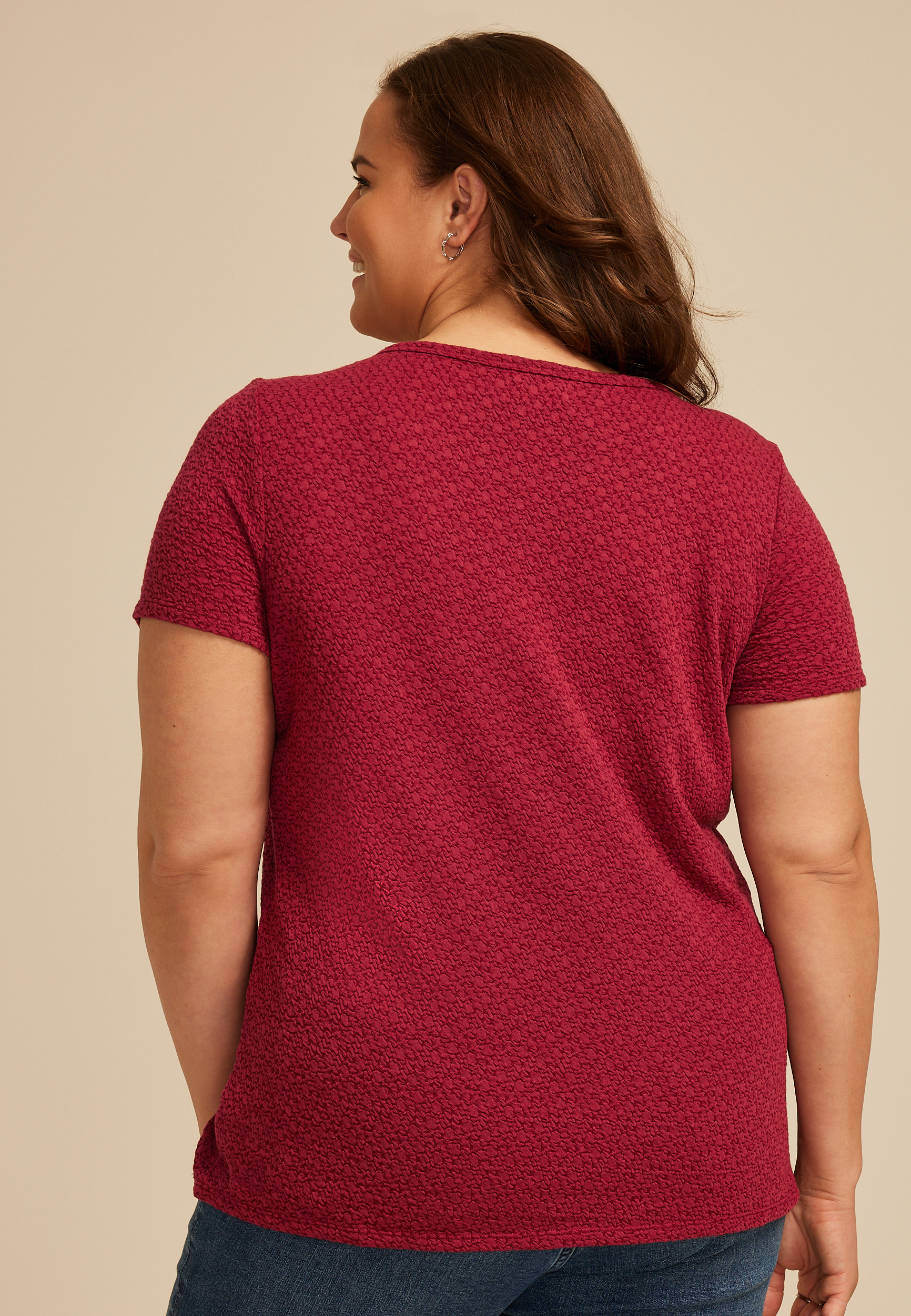 Plus Size 24/7 Textured Kennedy Crew Neck Tee | maurices