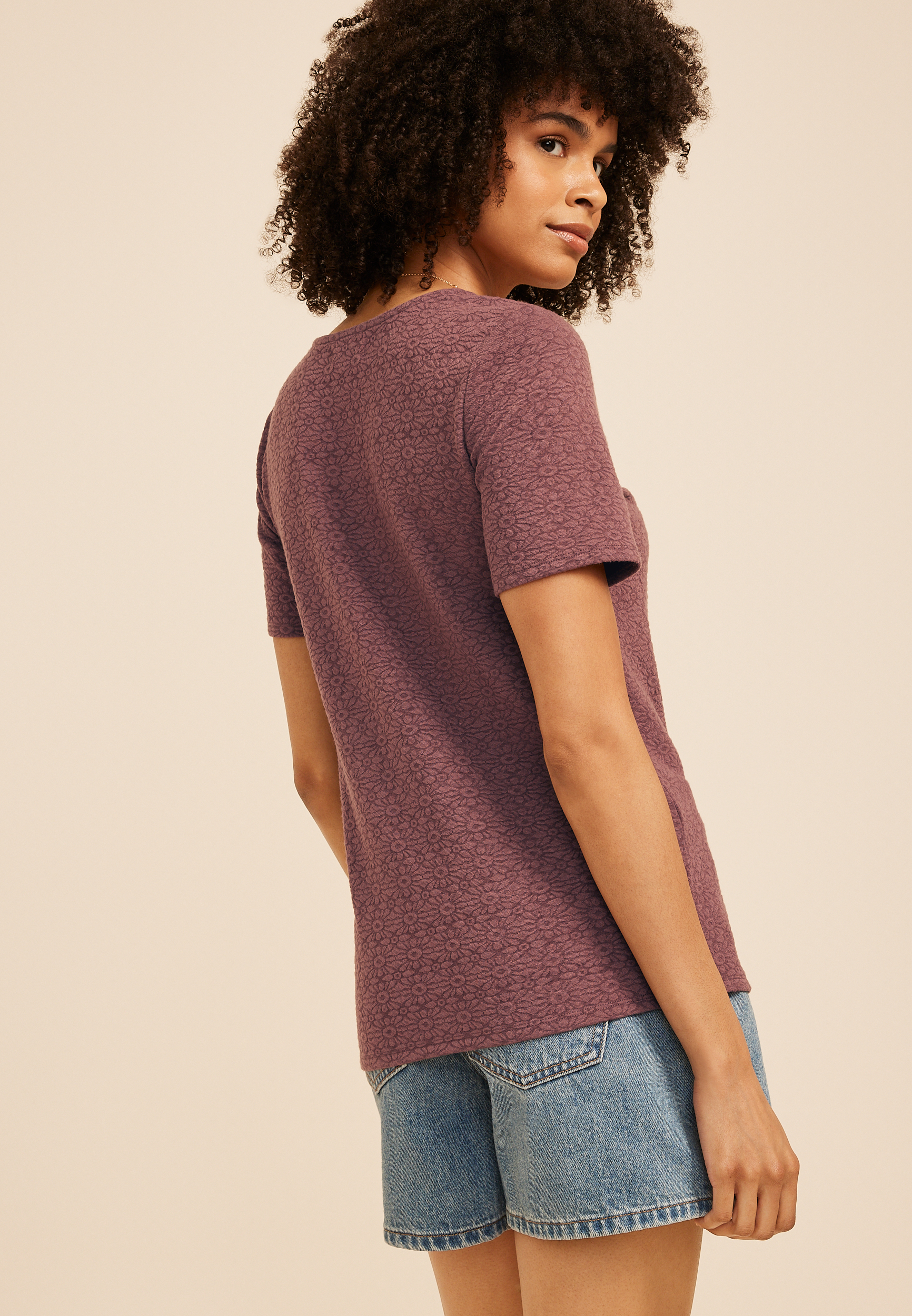 24/7 Floral Jacquard Short Sleeve Tee | maurices