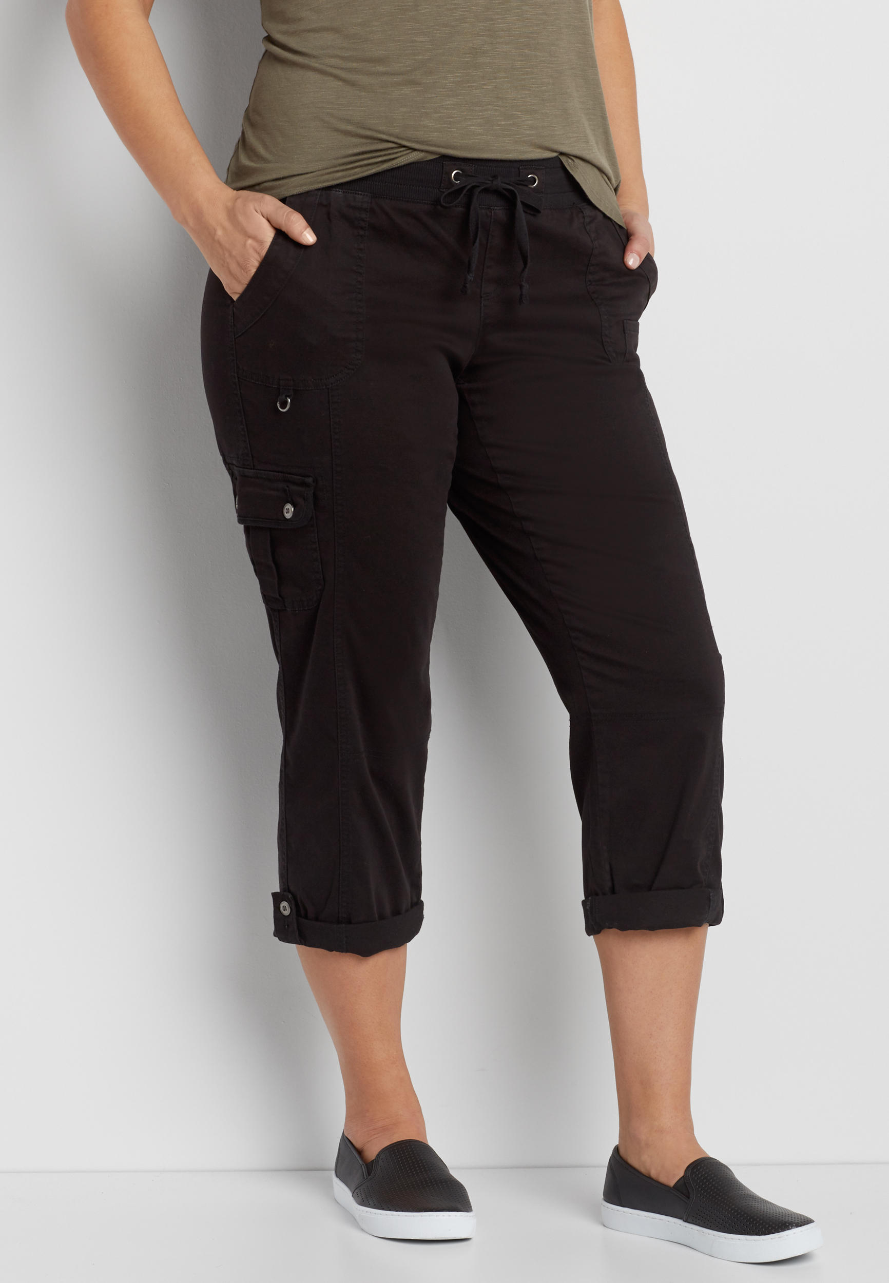 ★CERRIC★WAIST STRING CAPRI CARGO PANTS★1897★Black★人気 plus size cargo capri with ribbed waistband in black | maurices