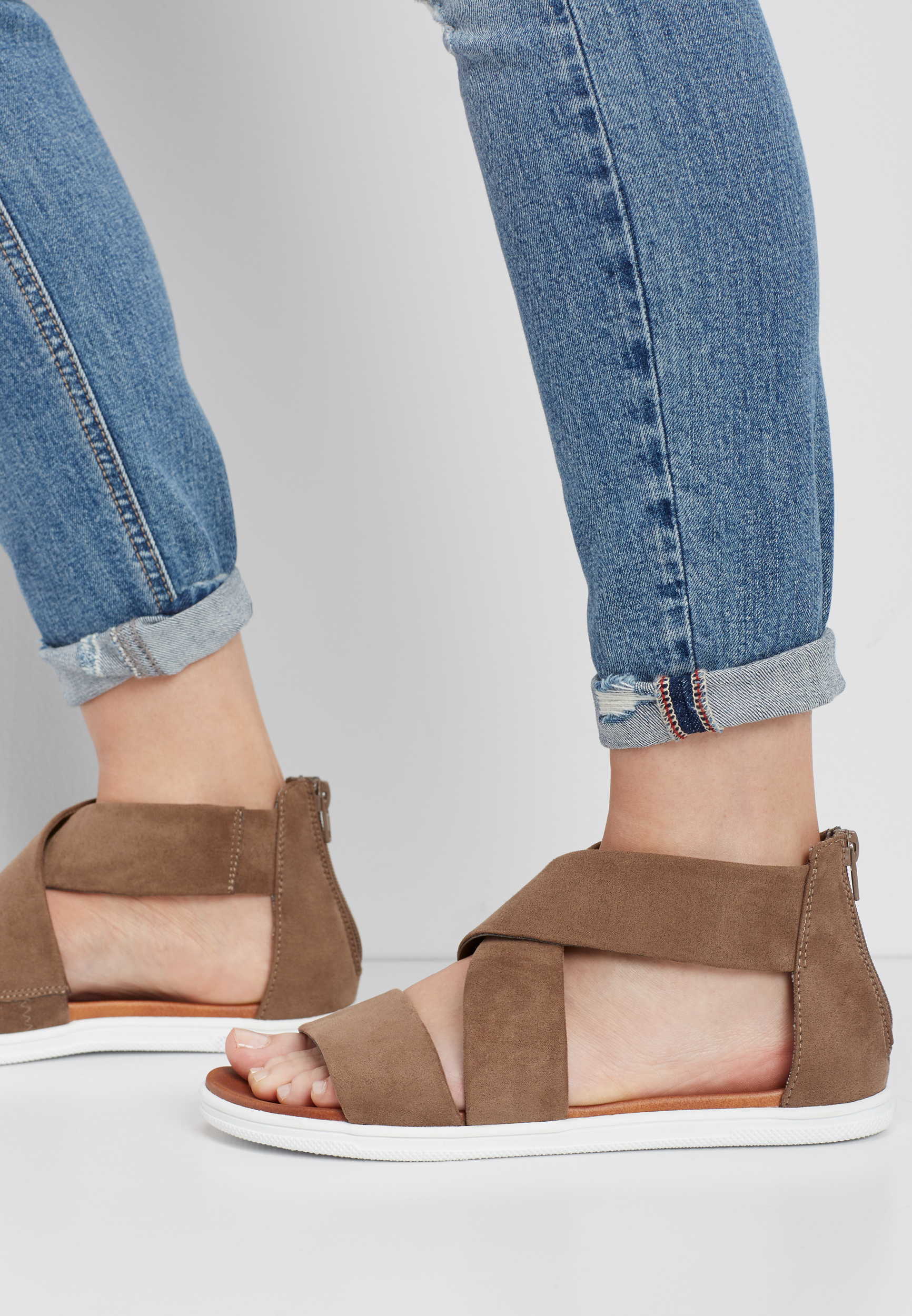 Mia deana online sandal