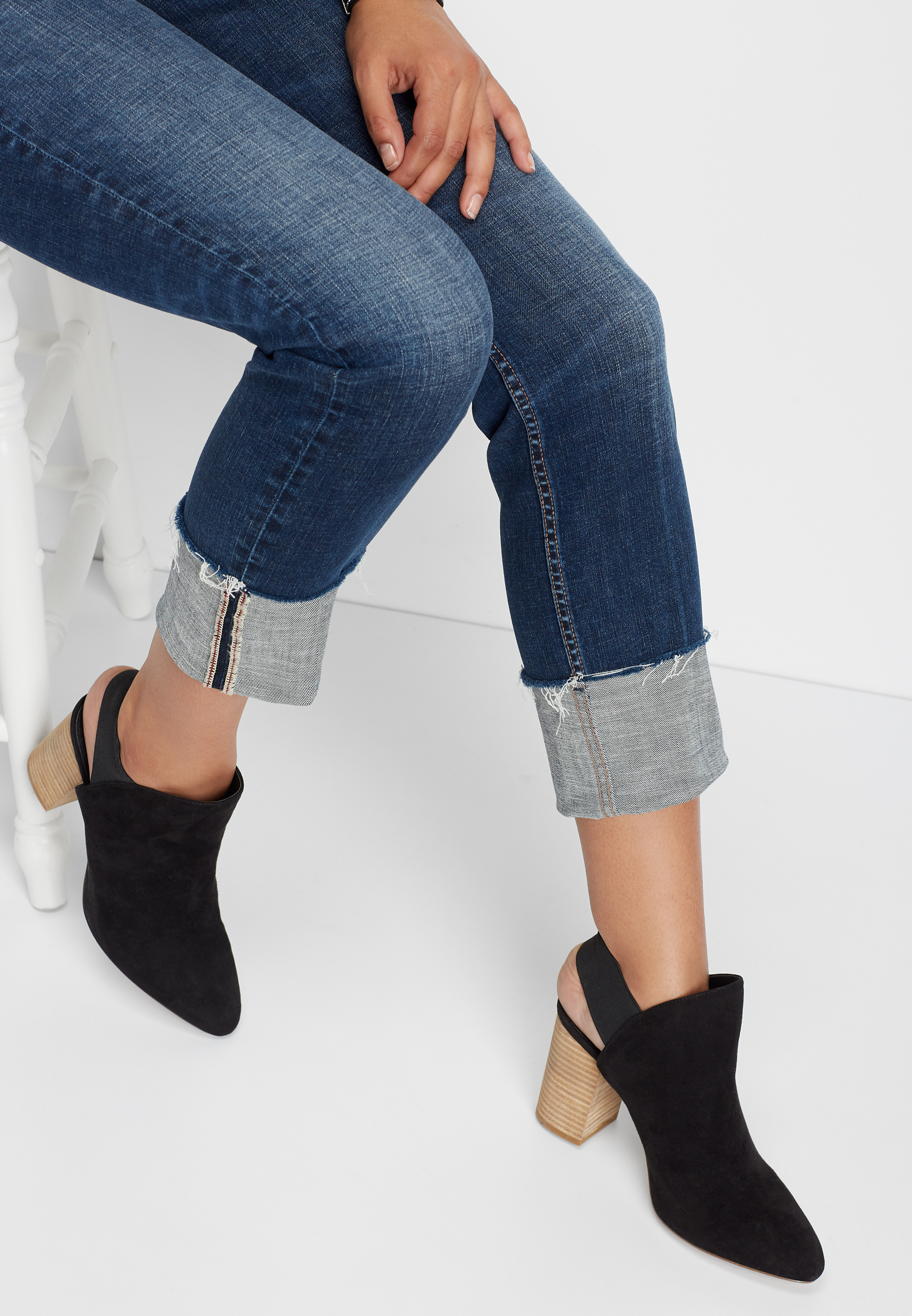 Silver Jeans Co.® Elyse raw hem cuff straight leg jean | maurices