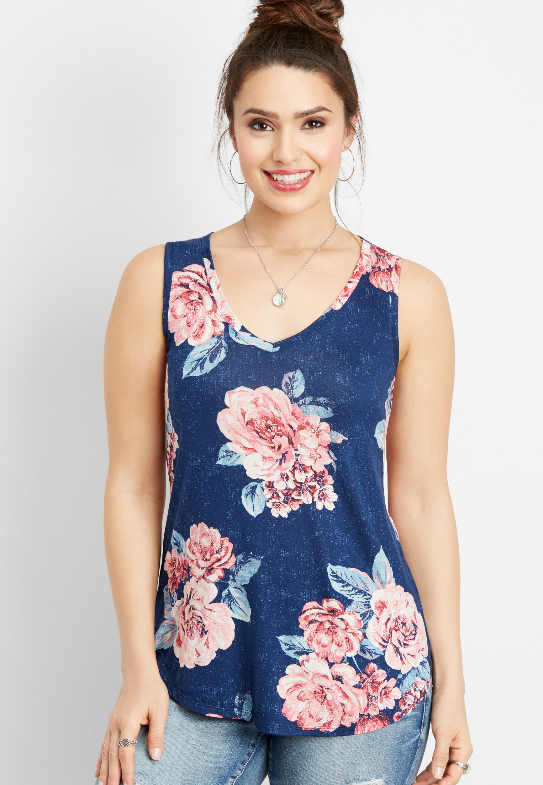 24/7 floral basic v-neck tank | maurices