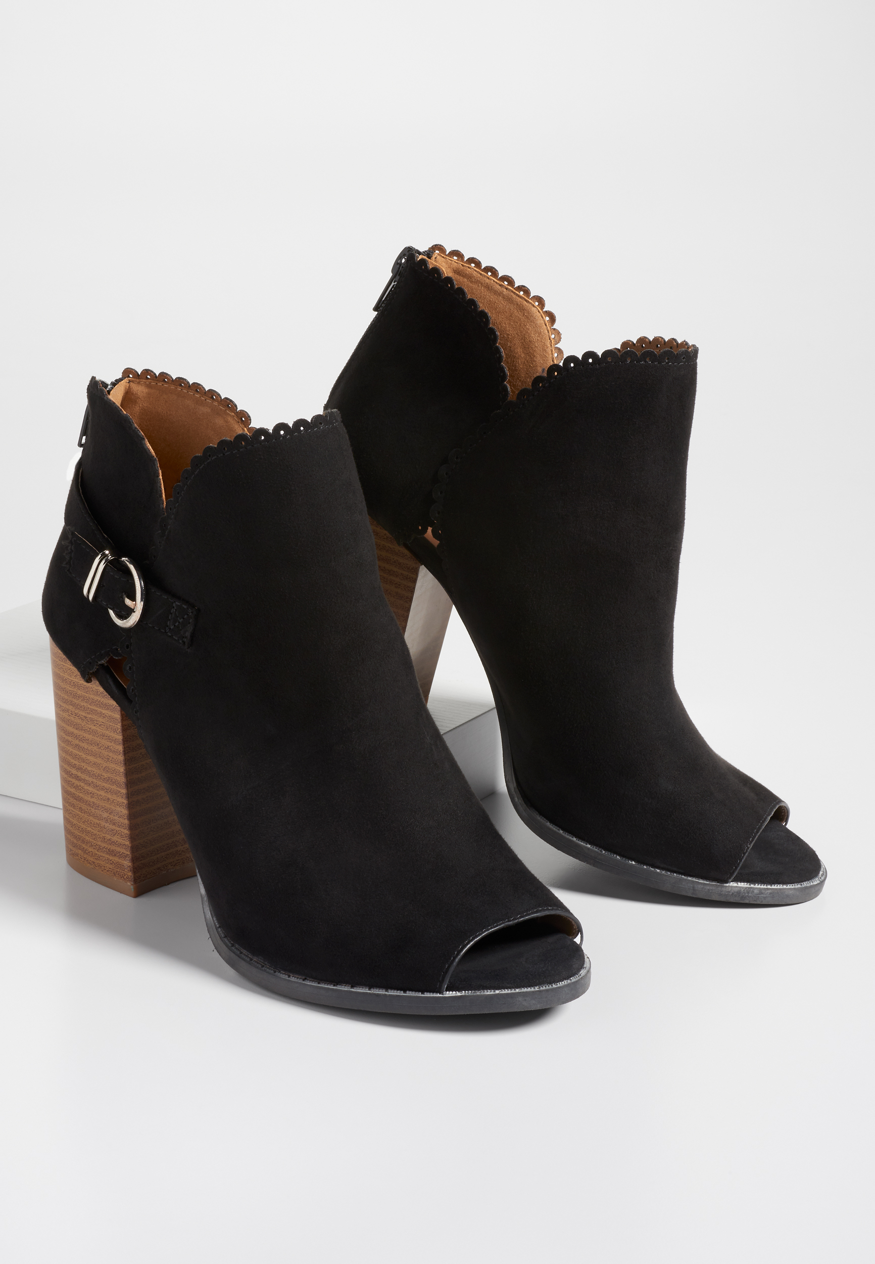 taryn block heel bootie