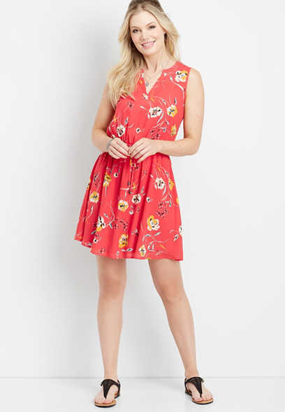 Bare Back Red Dresses