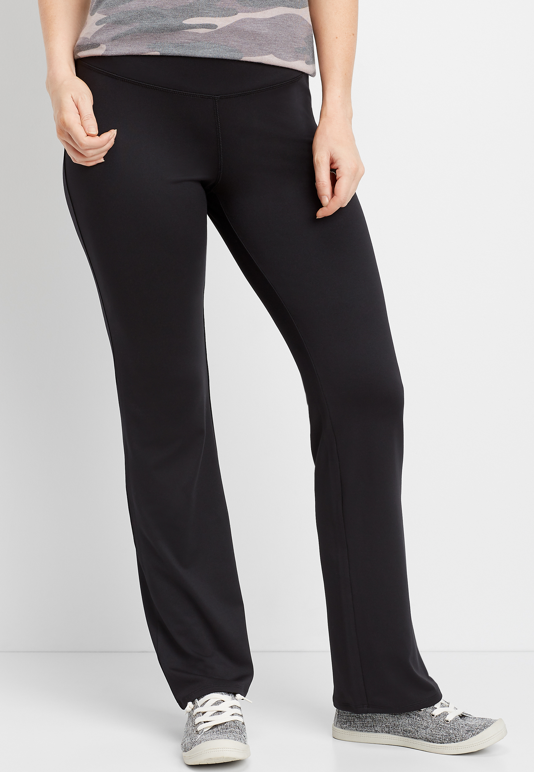 active bootcut pant maurices