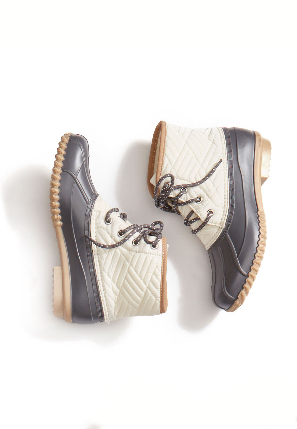 duck boots cream