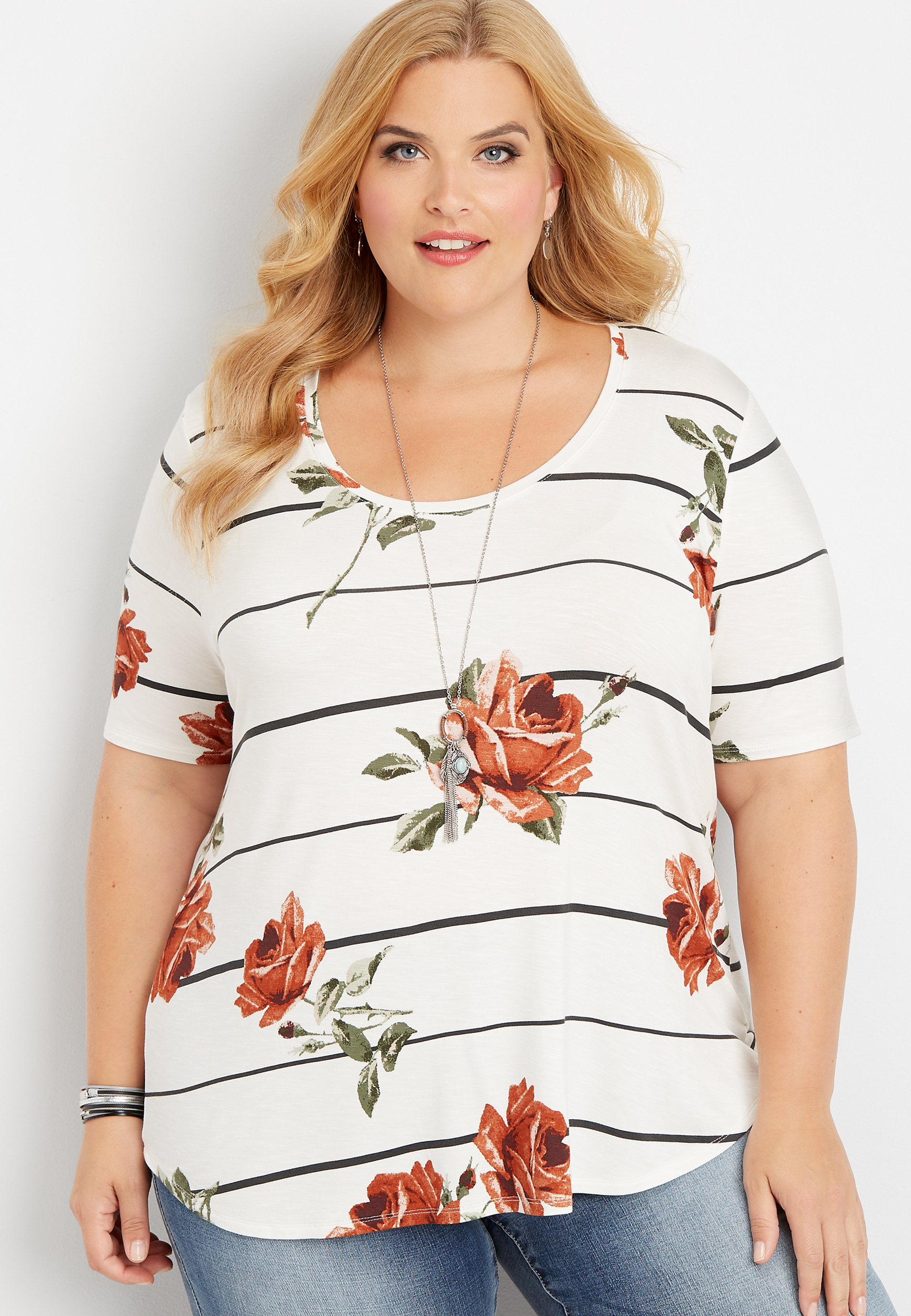 plus size 24/7 floral scoop neck tee | maurices