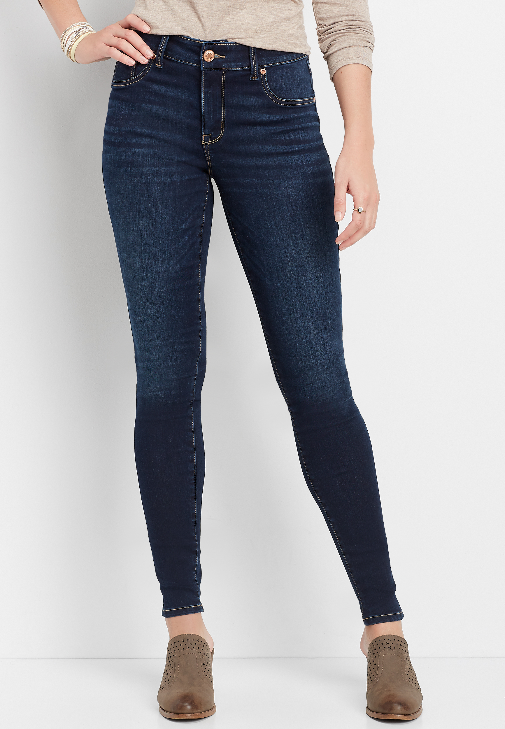 girls mum jeans