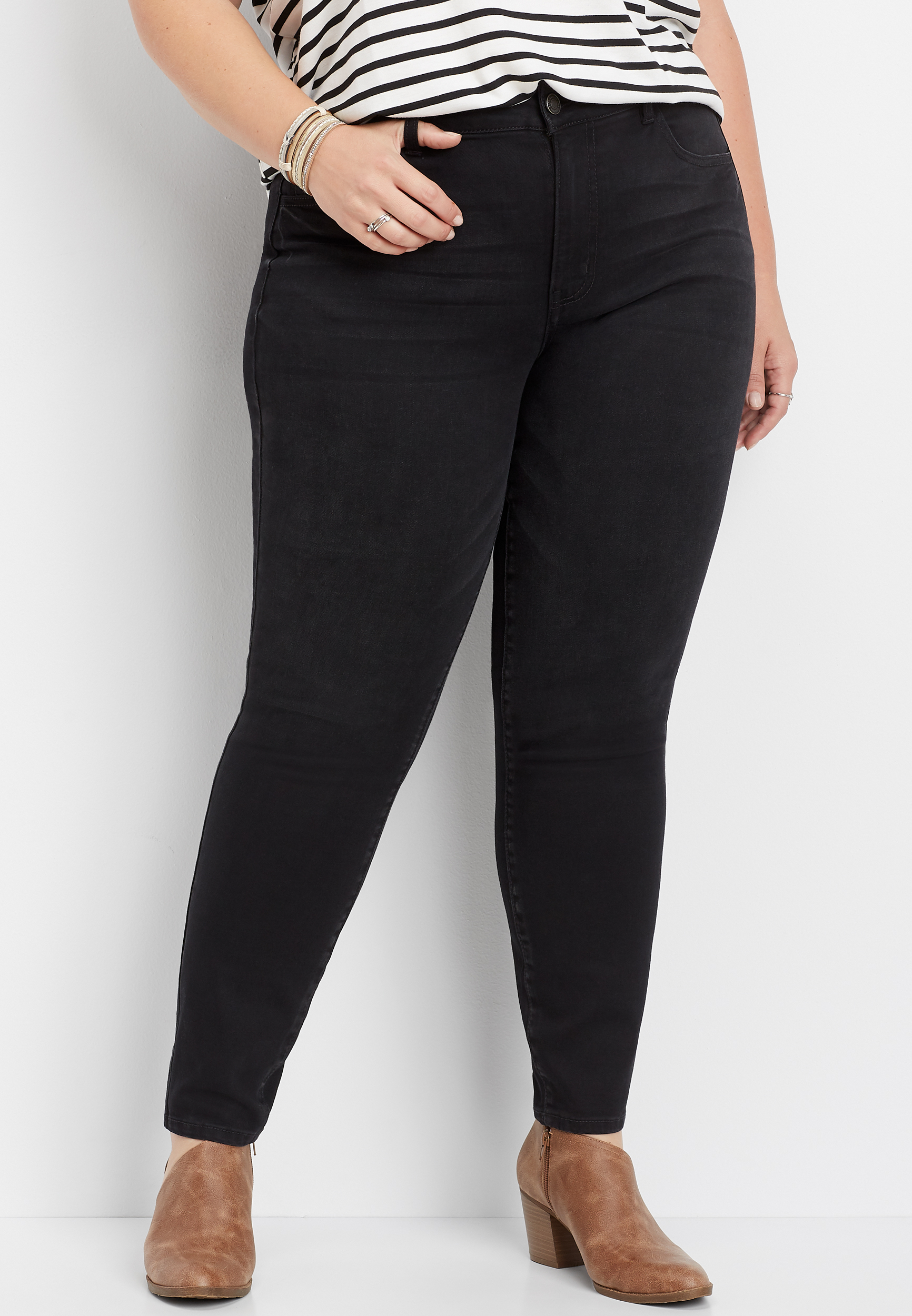 black high rise kancan jeans