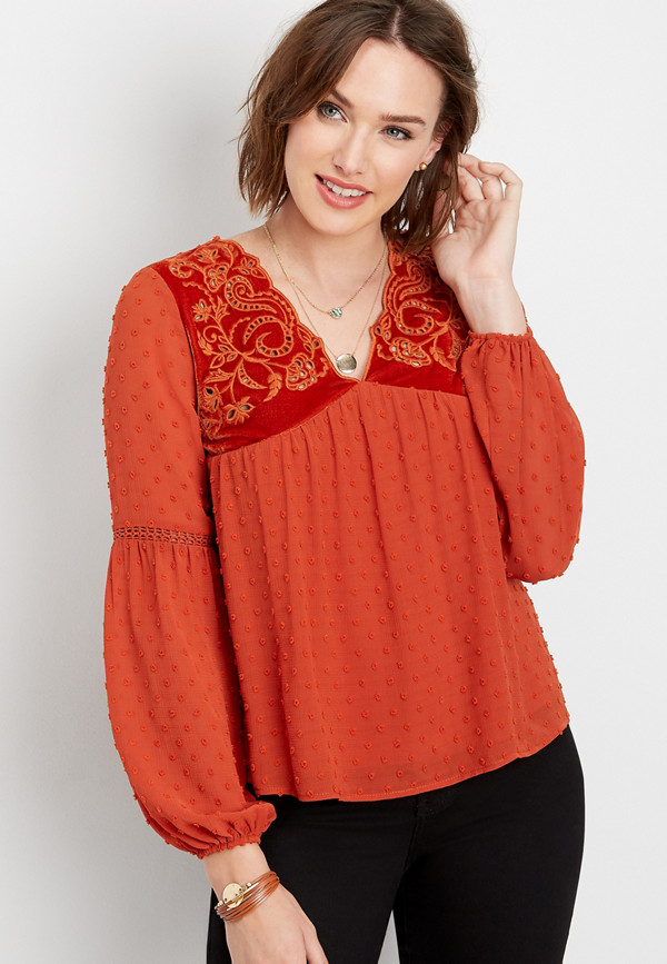 embroidered velvet yoke peasant top | maurices