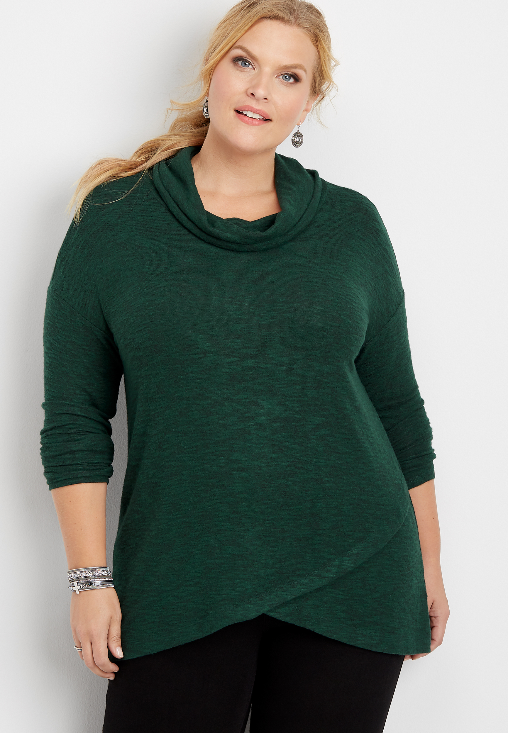 plus size 24/7 solid tulip hem cowl neck tee | maurices