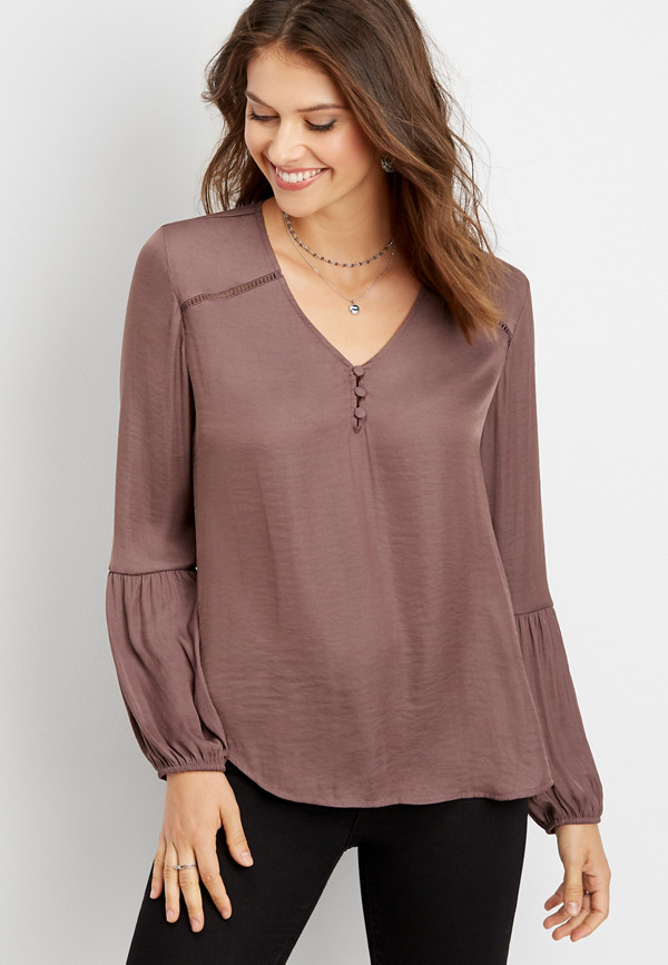 solid lantern sleeve blouse | maurices