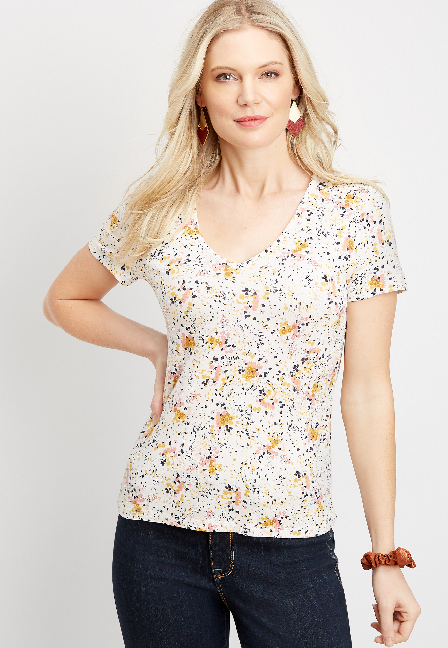 24/7 Floral Tuck in Tee | maurices