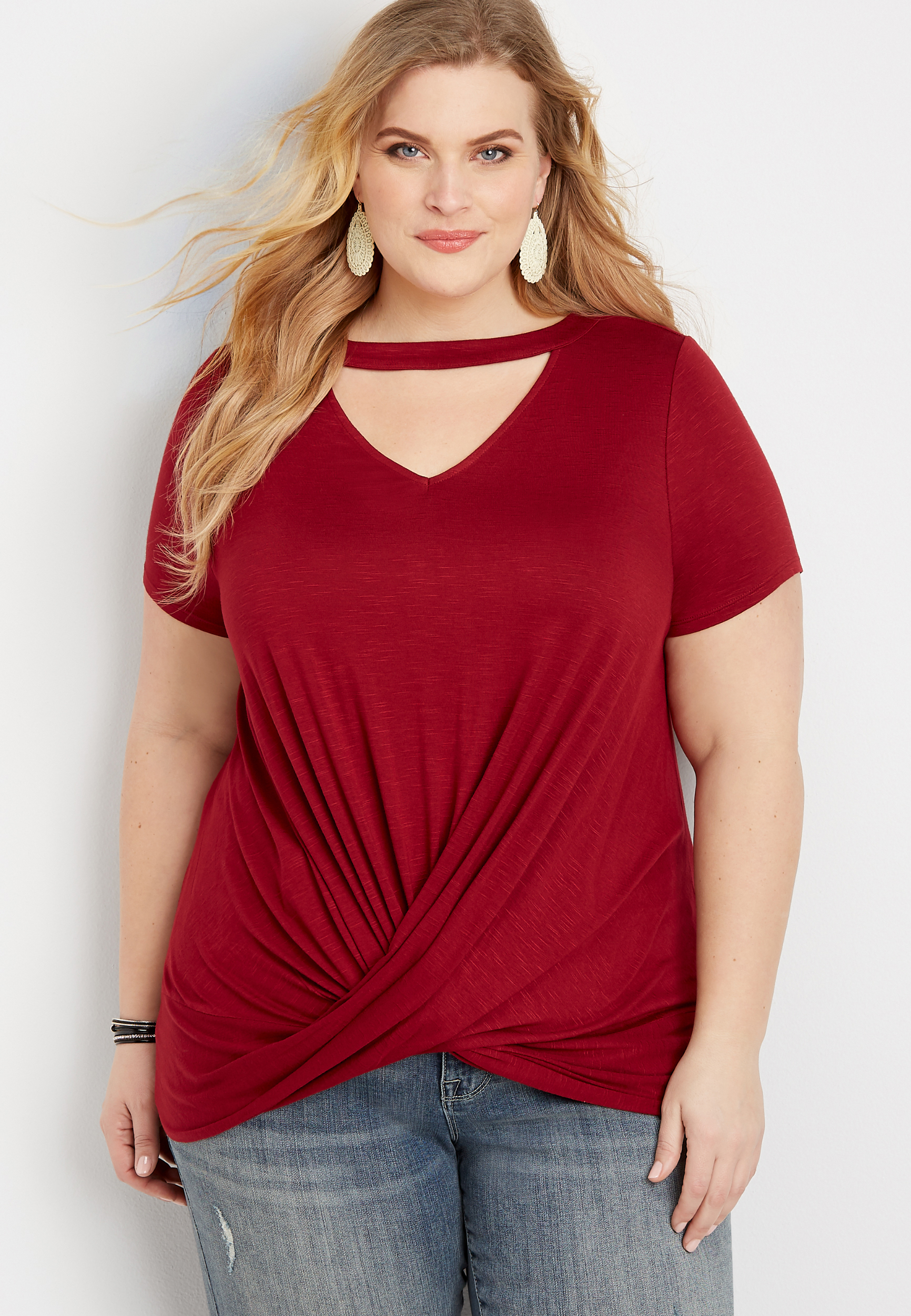 Plus Size 24/7 Solid Cut Out Twisted Hem Tee | maurices