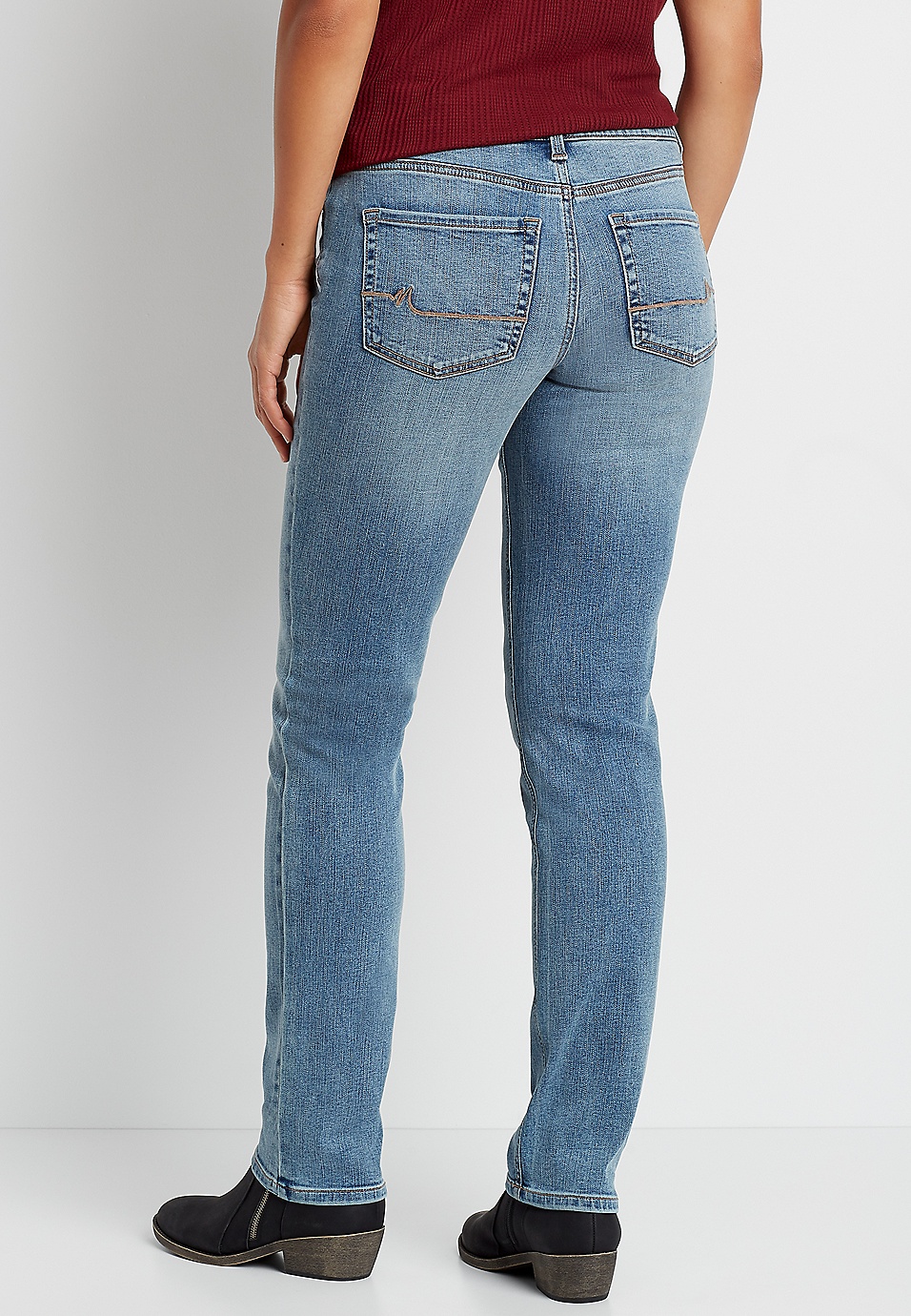 Maurices Size 7/8 Regular Jeans Design on Pockets 32 1/2 Inseam