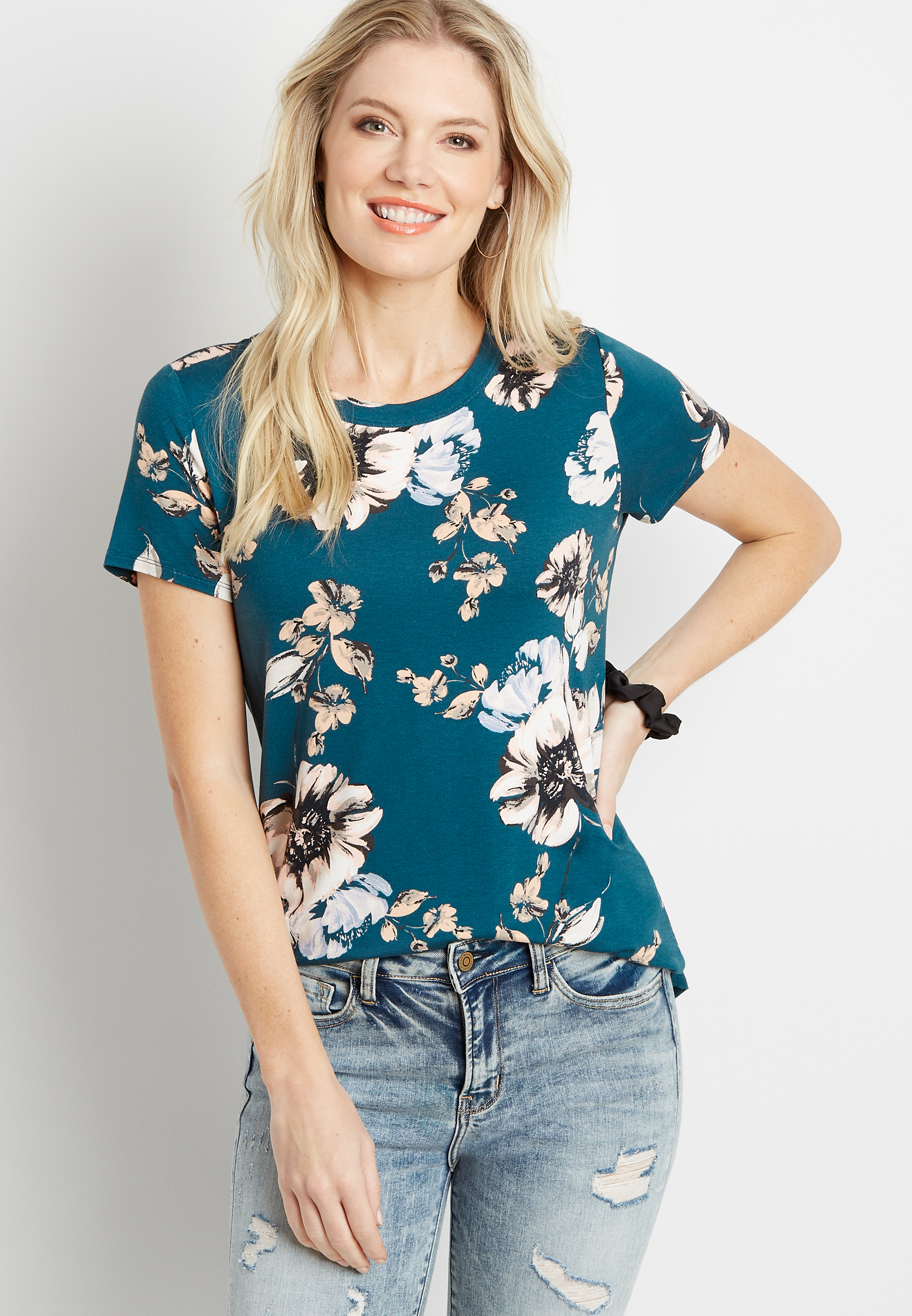 24/7 Blue Floral Crew Neck Tee | maurices