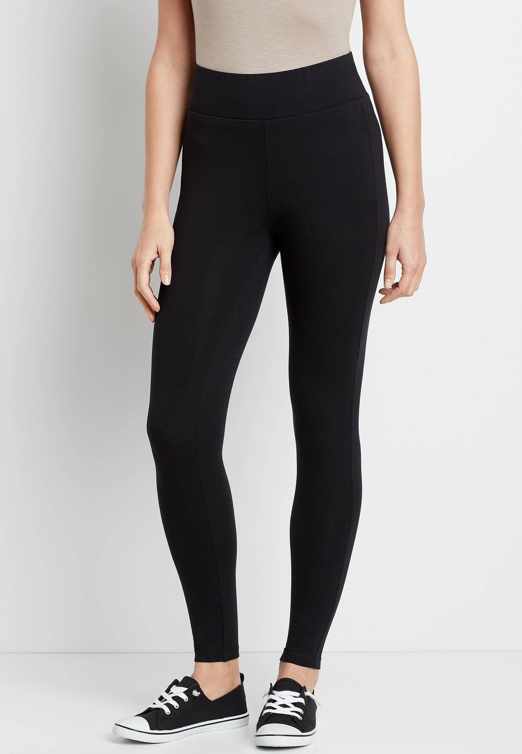 Black High Rise Slimming Sculpt Legging | maurices