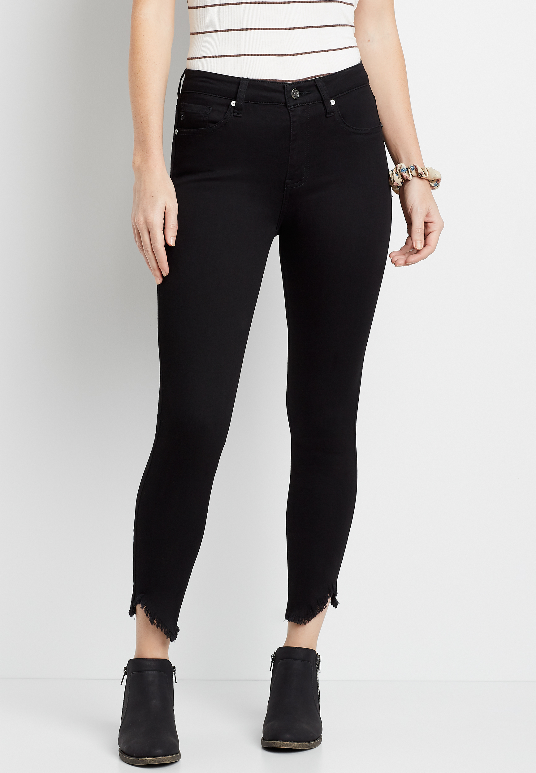 black kancan skinny jeans