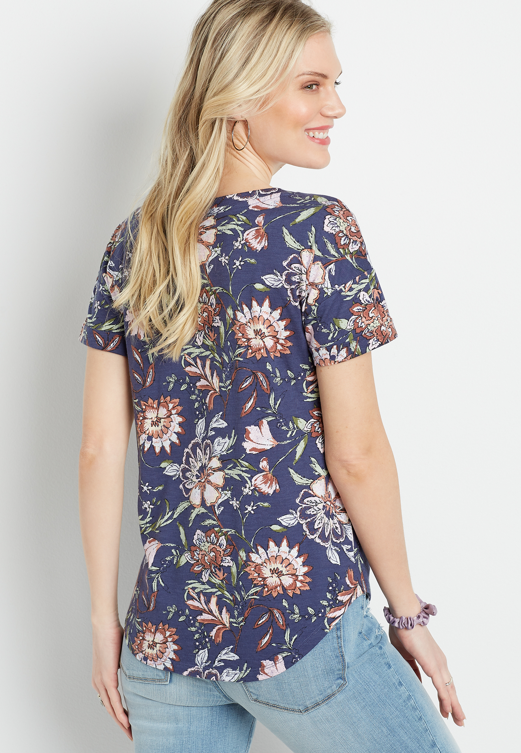 24/7 Floral Drop Shoulder Classic Tee - alternate image