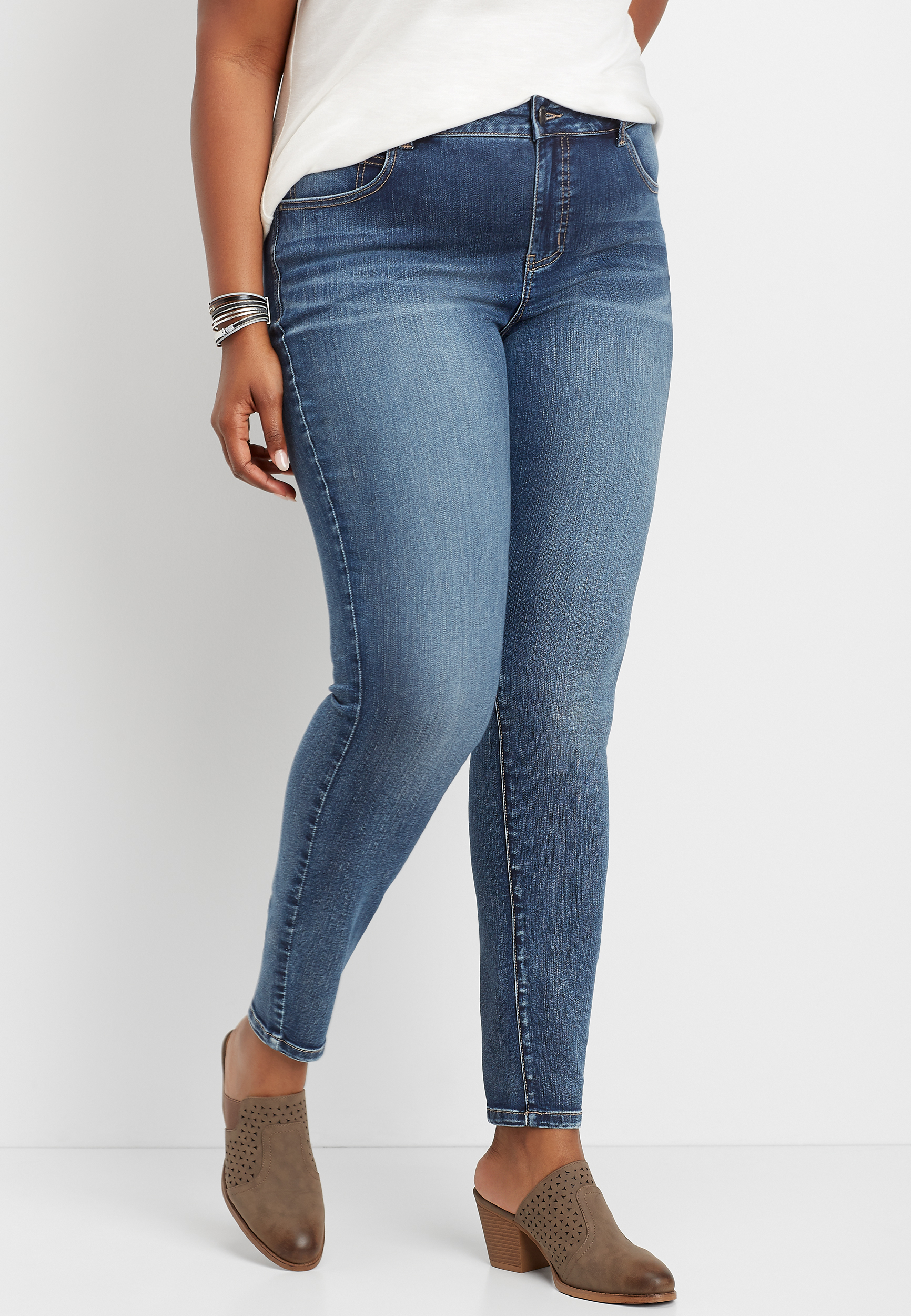 Plus Size Everflex™ High Rise Medium Wash Stretch Super Skinny Jean - alternate image