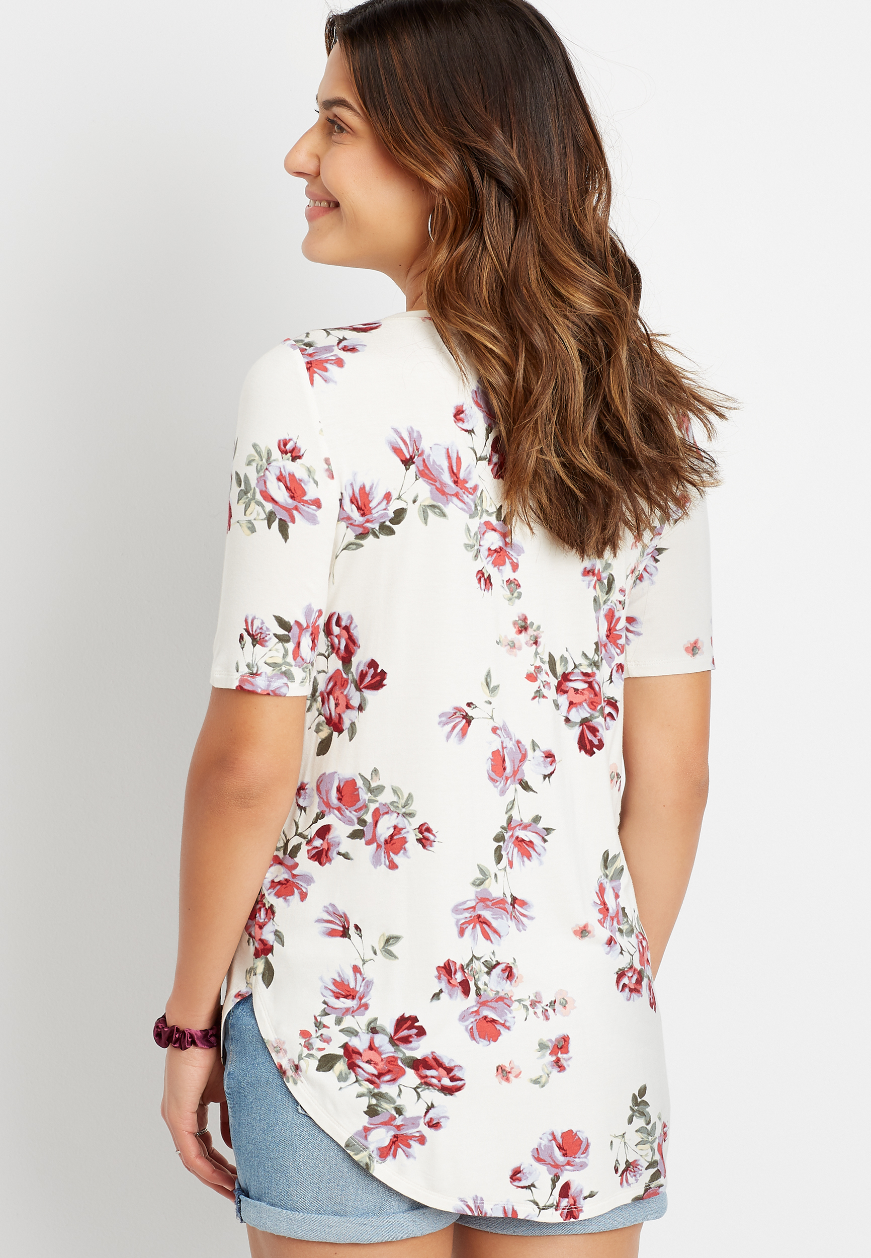 24/7 White Floral Flawless Tee - alternate image