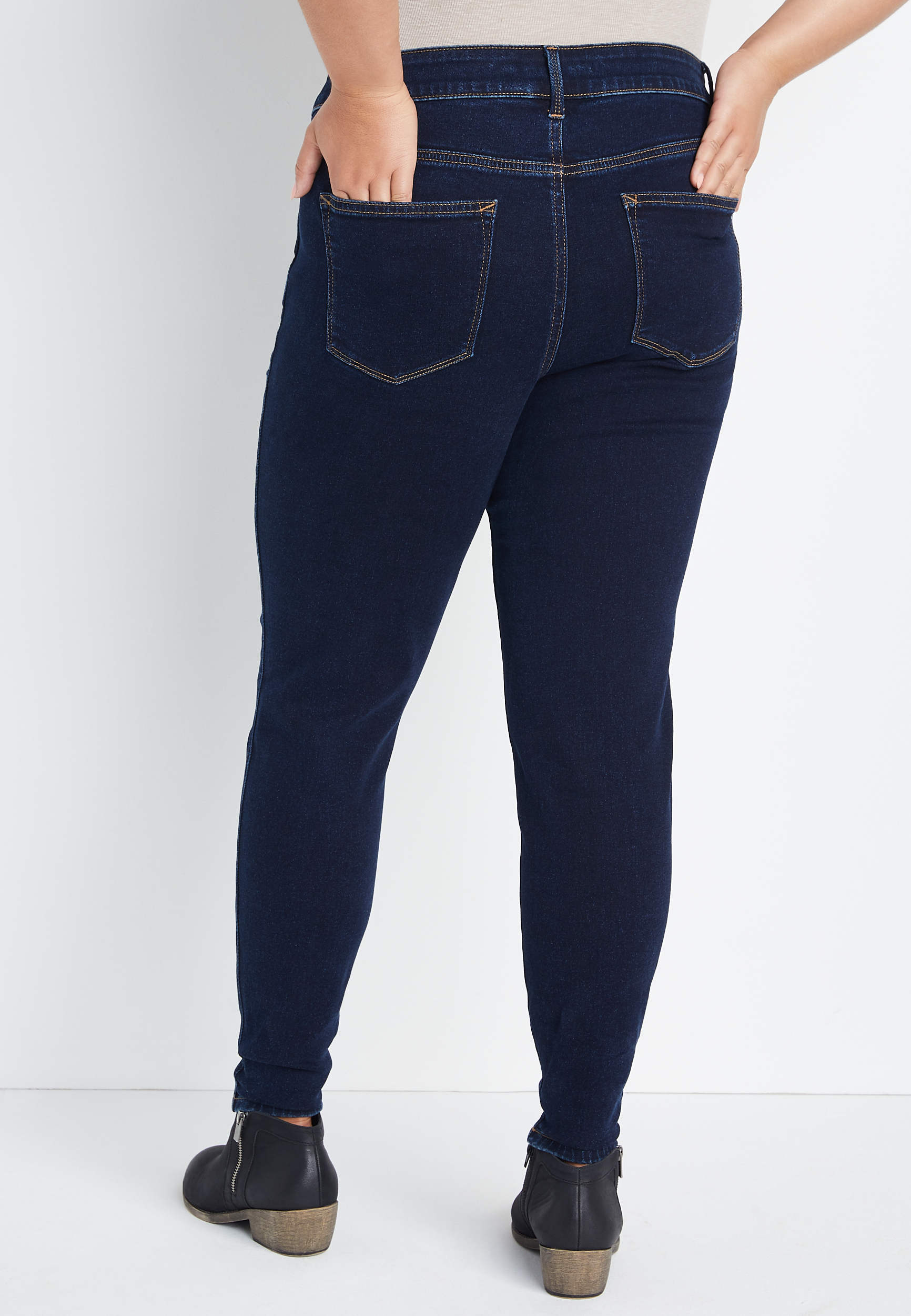 Plus Size m jeans by maurices&trade; Vintage Mid Rise Jegging, C258, large