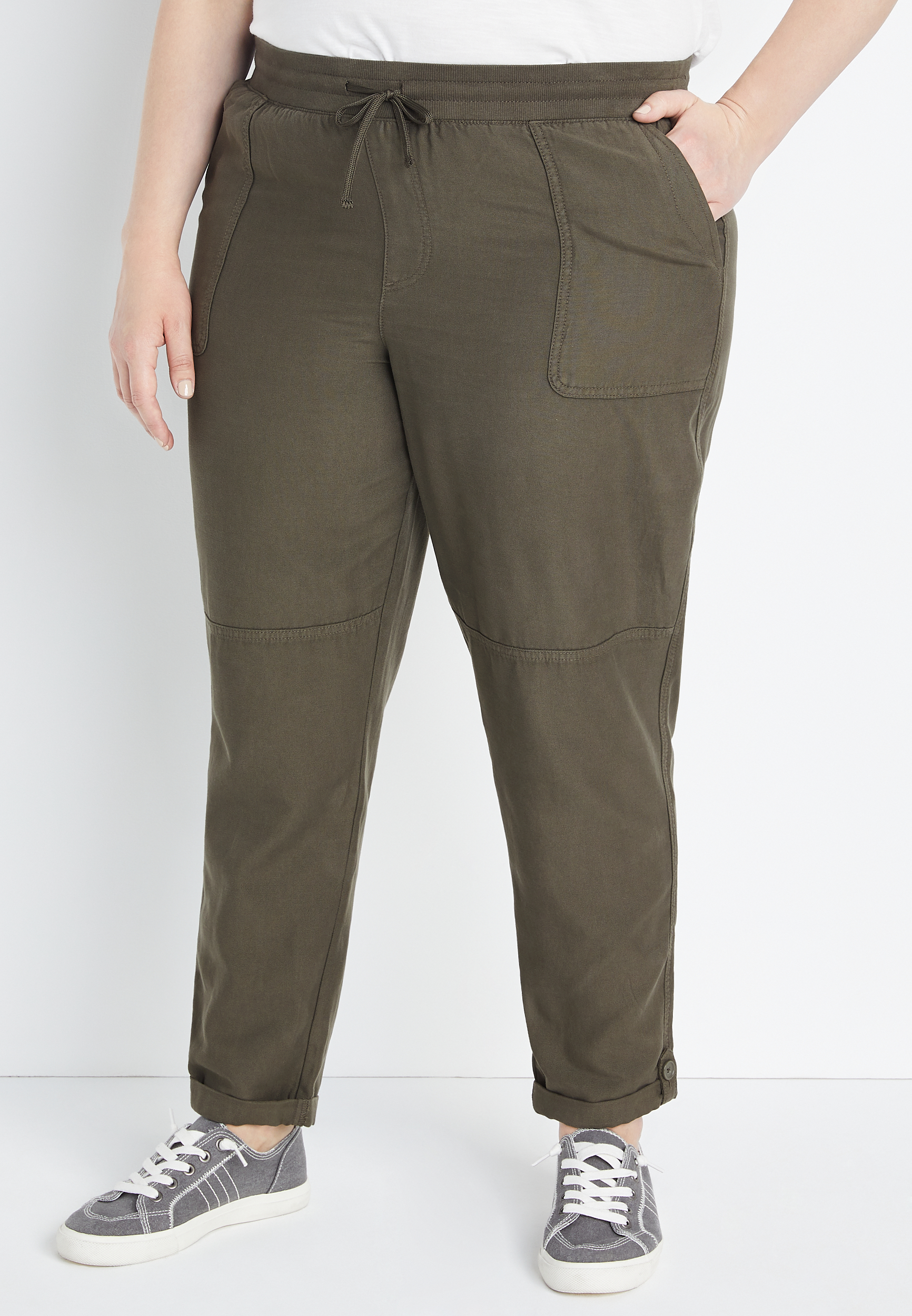 Plus Size Solid Weekender Pant | maurices