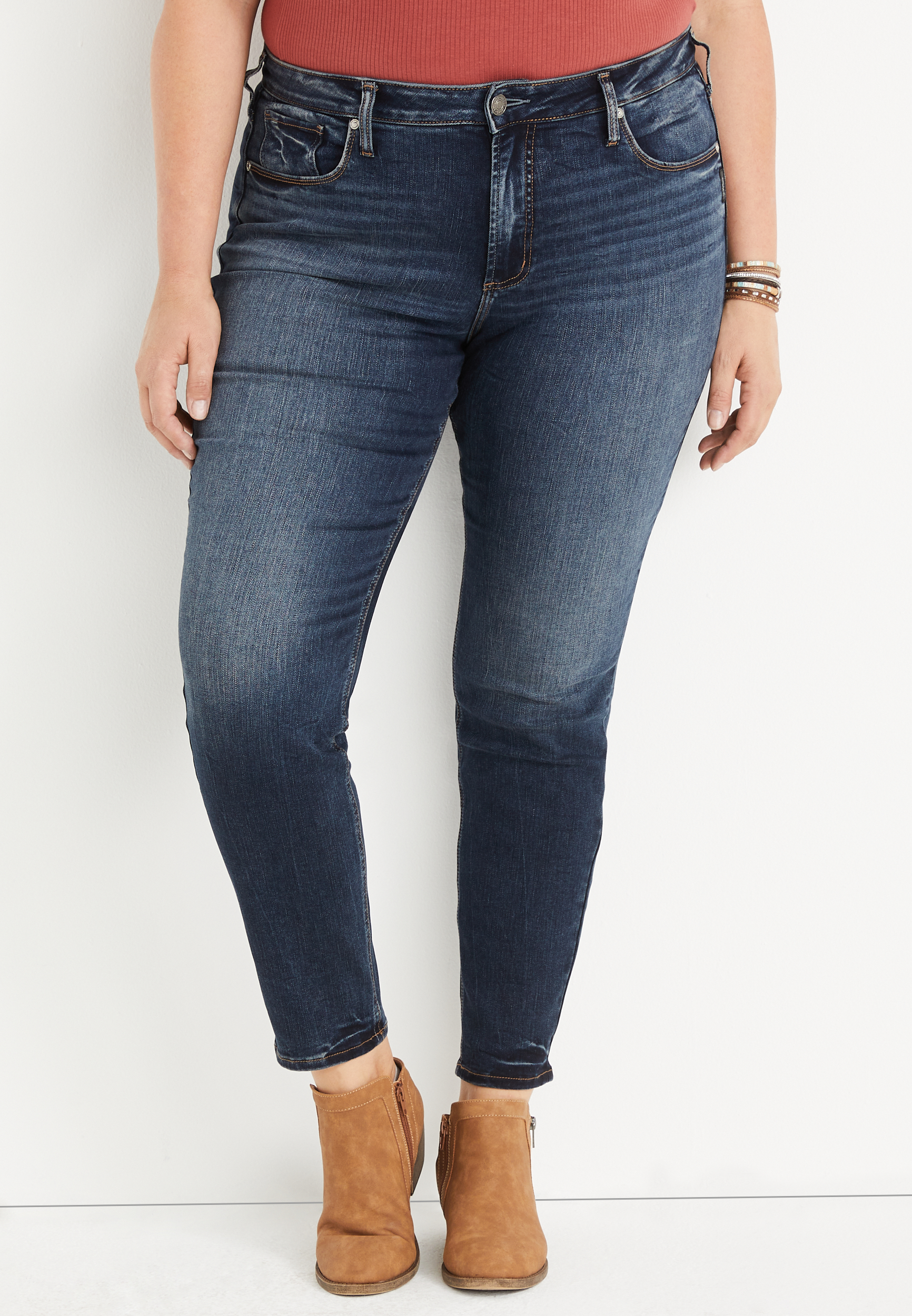 Plus Size Silver Jeans Co.® Avery Skinny Curvy High Rise Jean | maurices