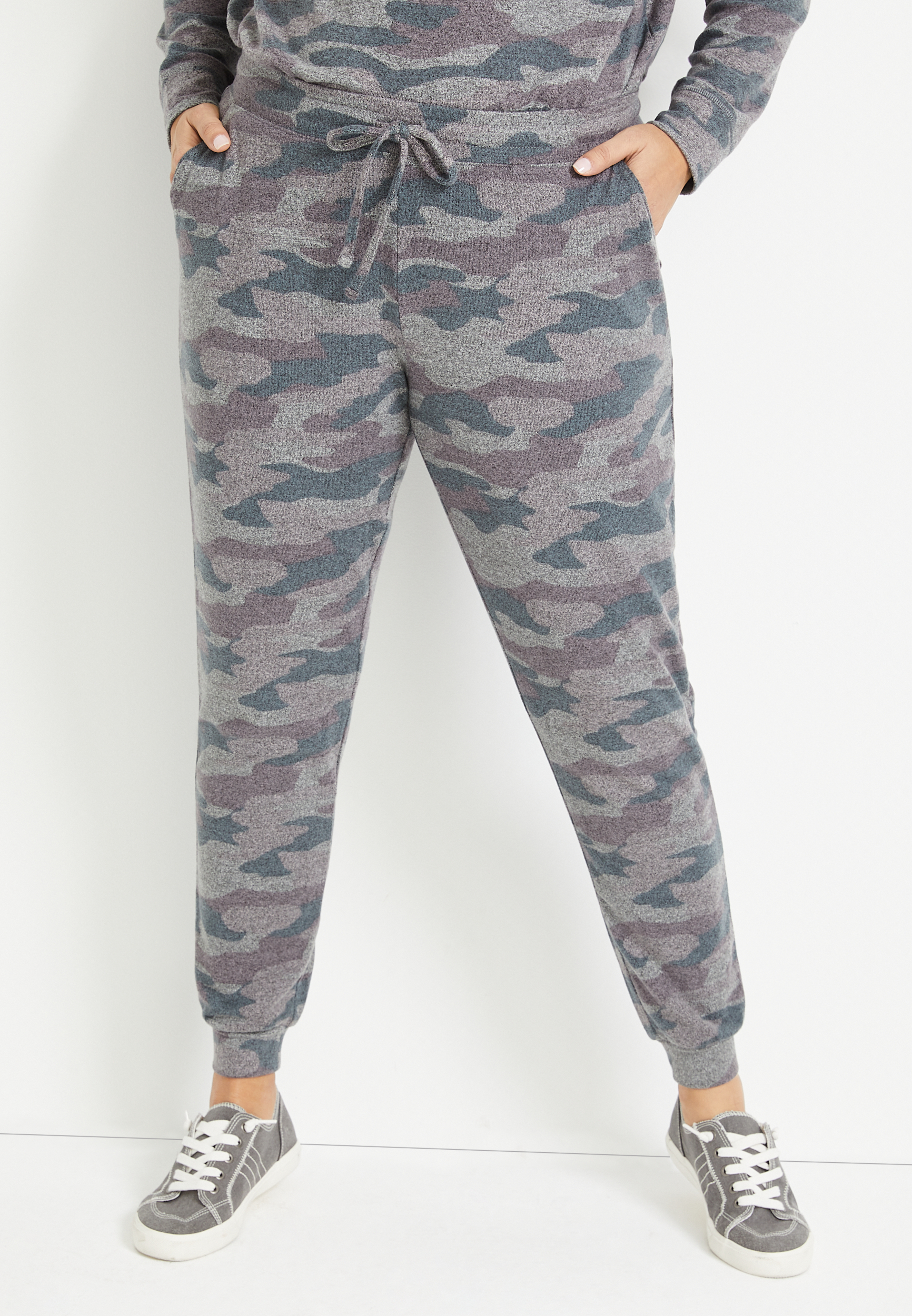 plus size camo jogger pants