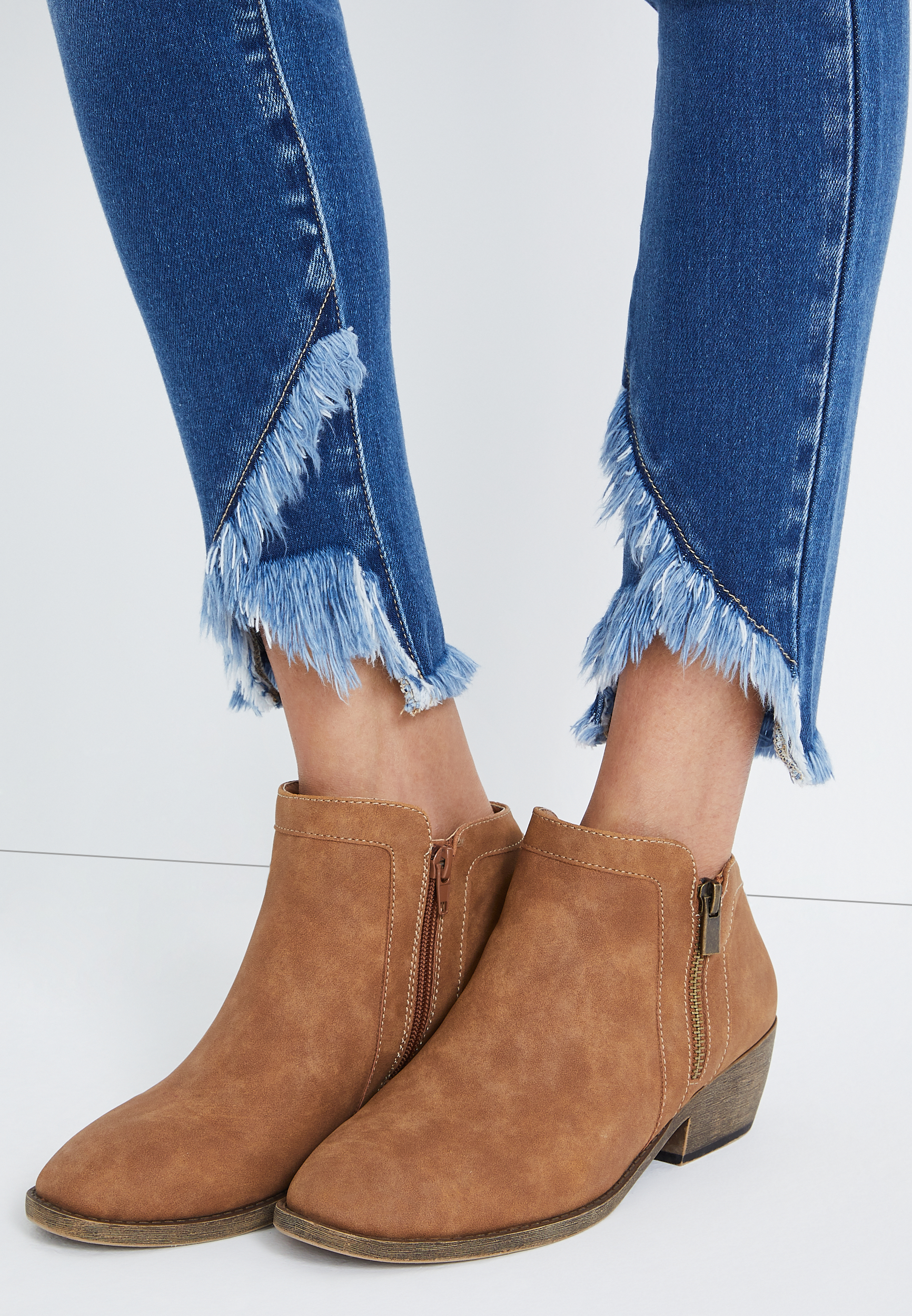 KanCan&trade; Skinny Mid Rise Frayed Hem Jean, C3337, large