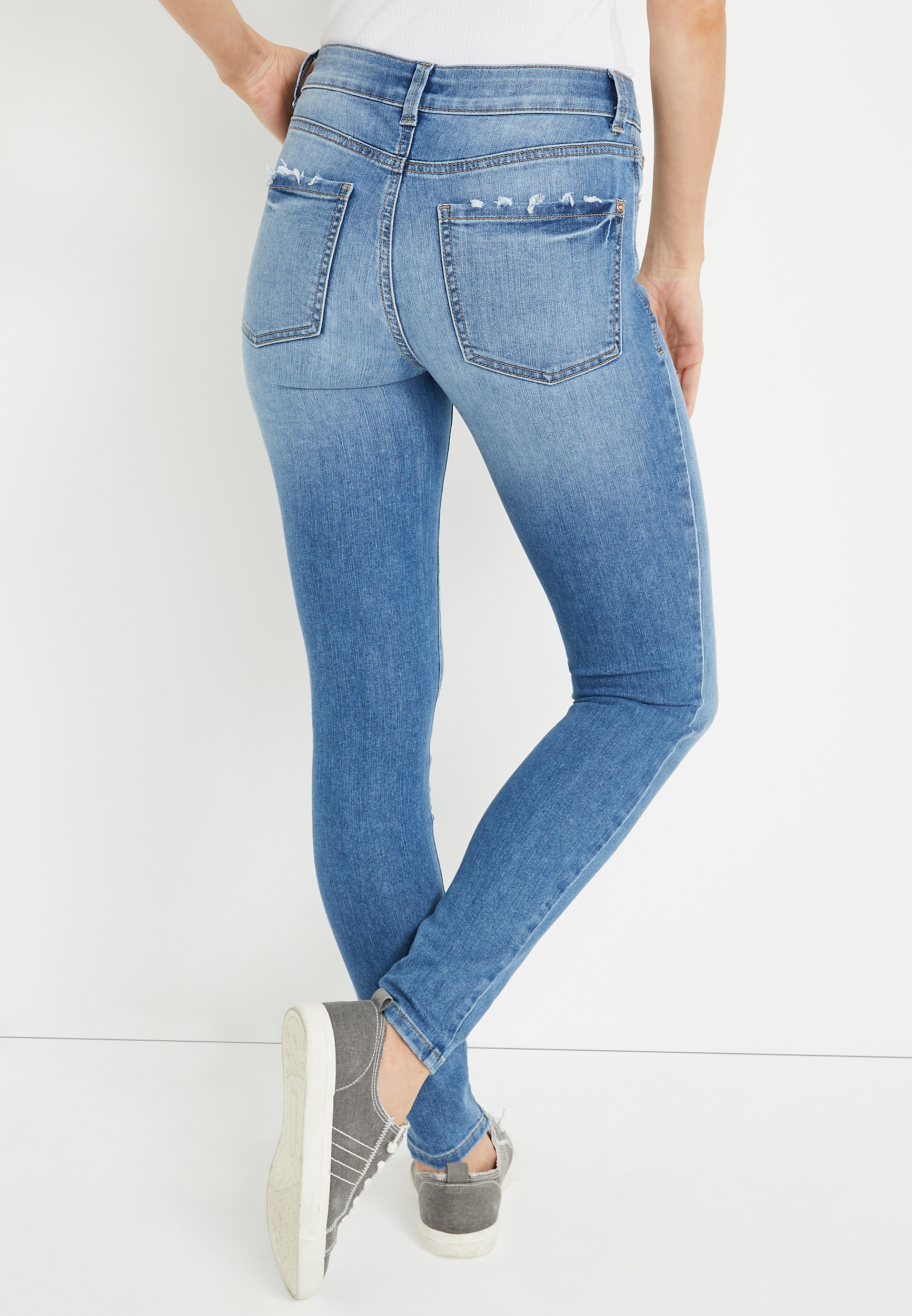 m jeans by maurices&trade; Everflex&trade; Super Skinny High Rise Jean, , large