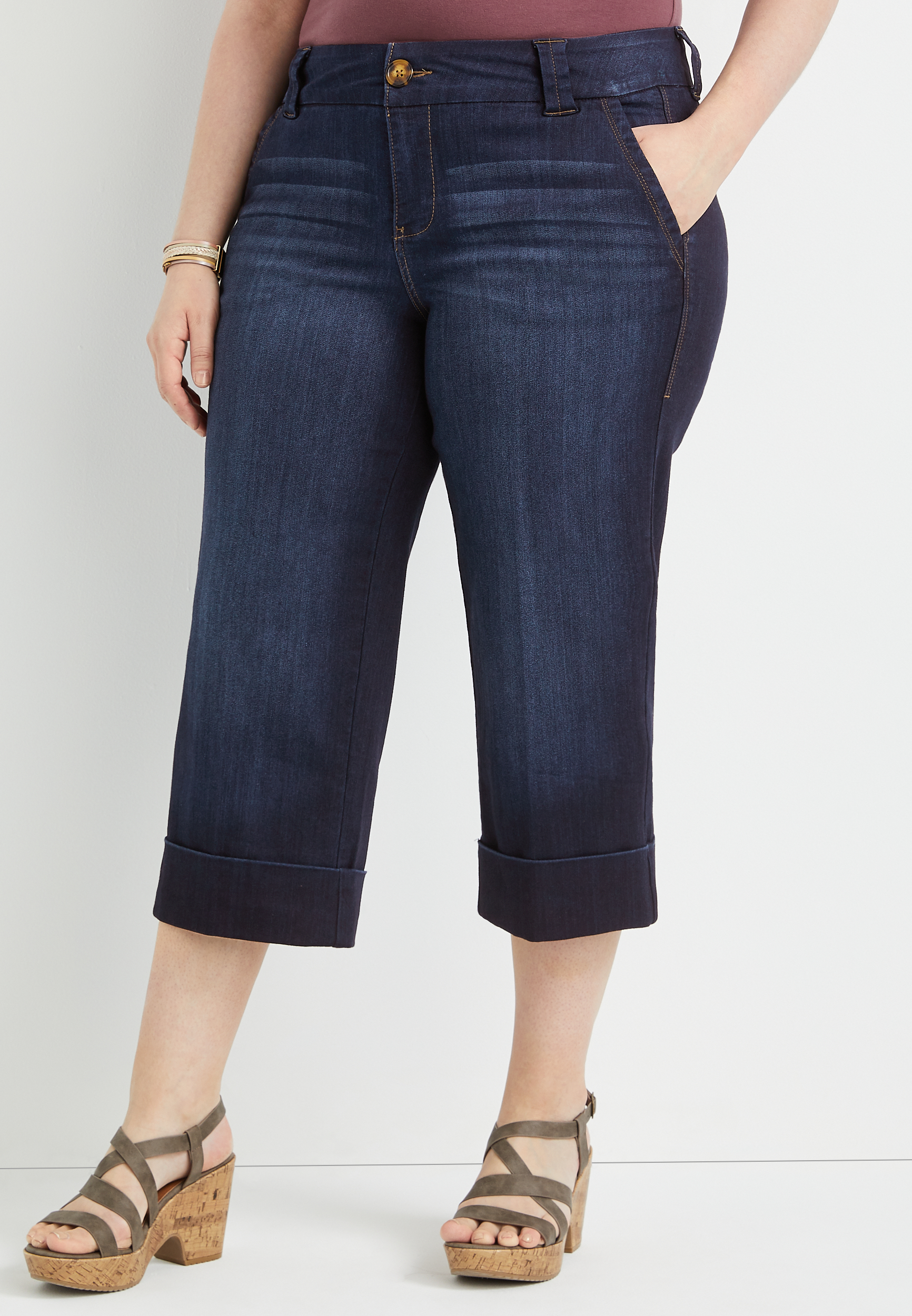 Plus Size Rolled Hem High Waist Denim Capri Jeans