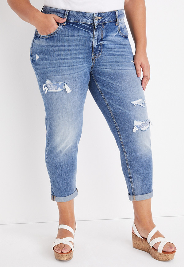 Plus Size m jeans by maurices™ Boyfriend Mid Rise Bandana Cropped Jean ...